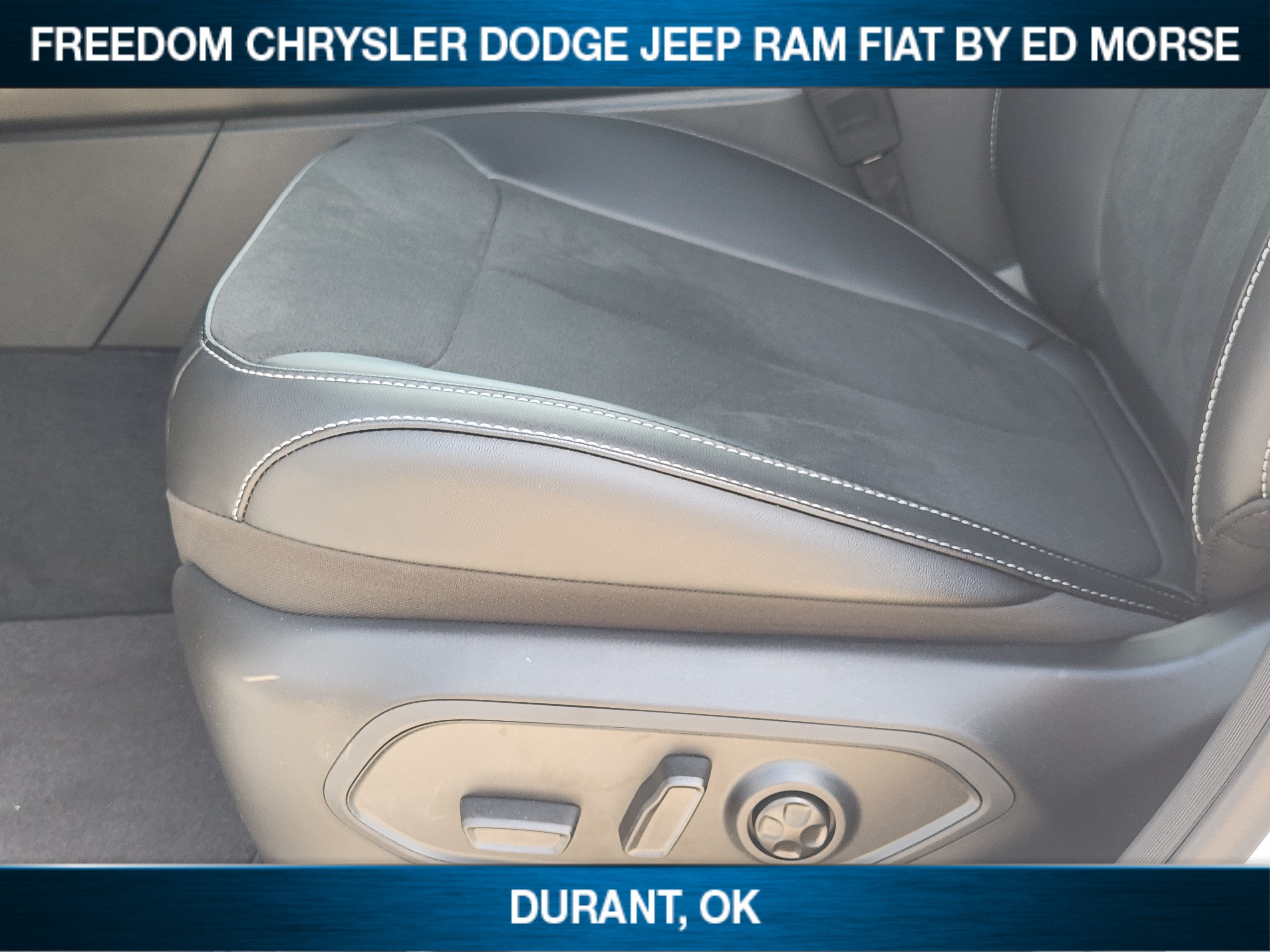 2027 Jeep Grand Cherokee Laredo Altitude