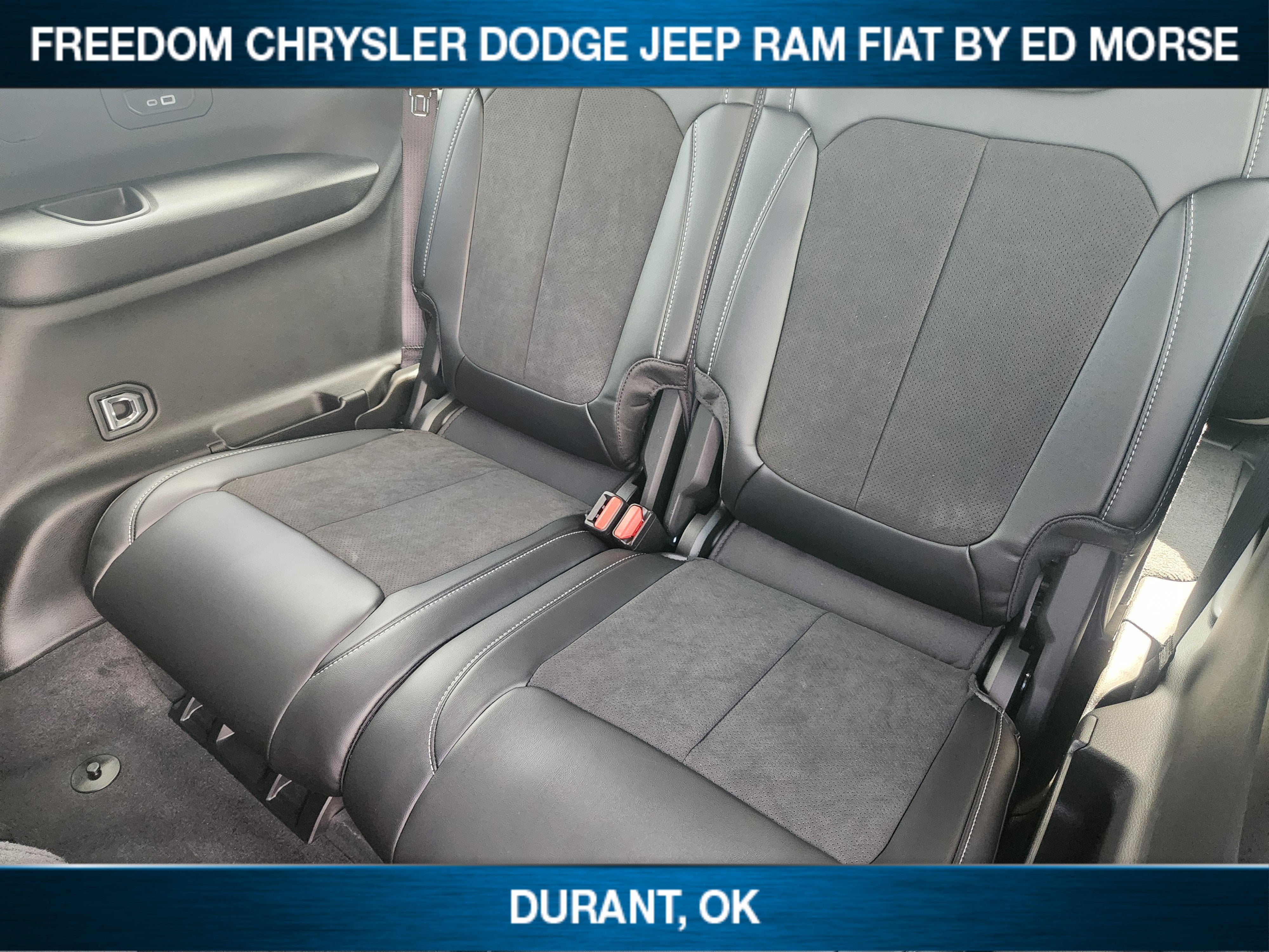 2027 Jeep Grand Cherokee Laredo Altitude