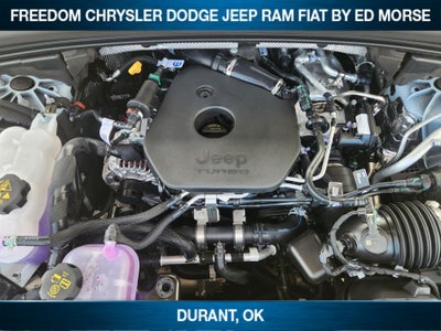 2027 Jeep Grand Cherokee Laredo Altitude