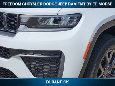 2027 Jeep Grand Cherokee Laredo Altitude