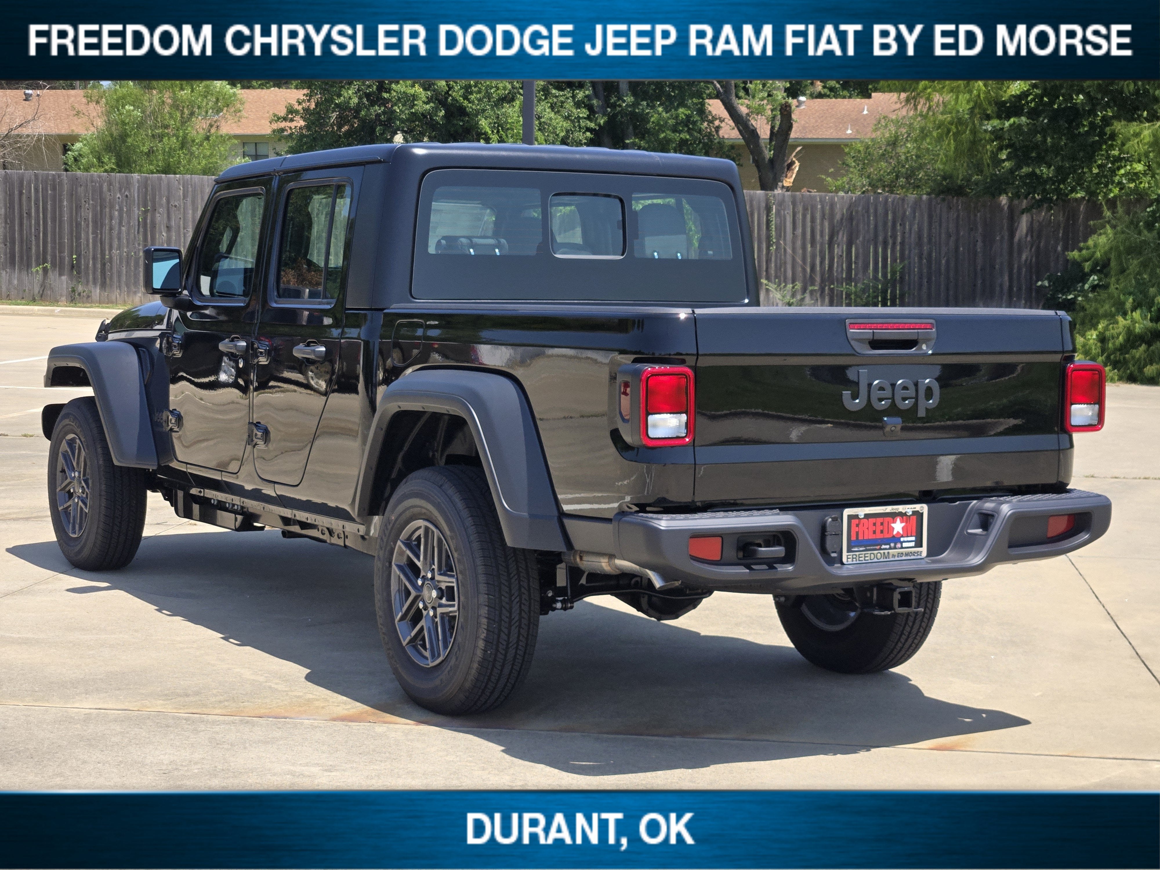 2026 Jeep Gladiator Sport