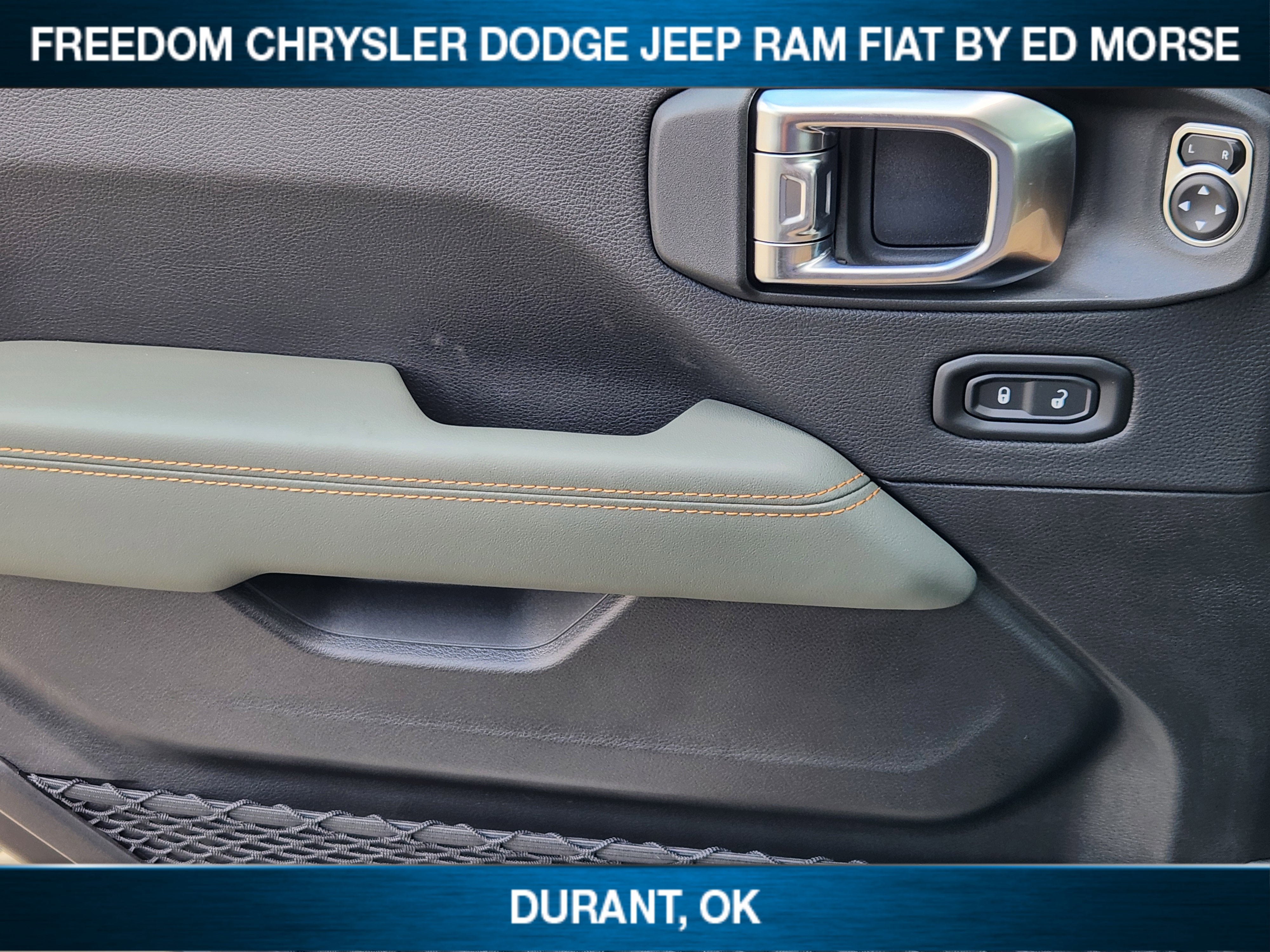 2025 Jeep Gladiator Mojave X