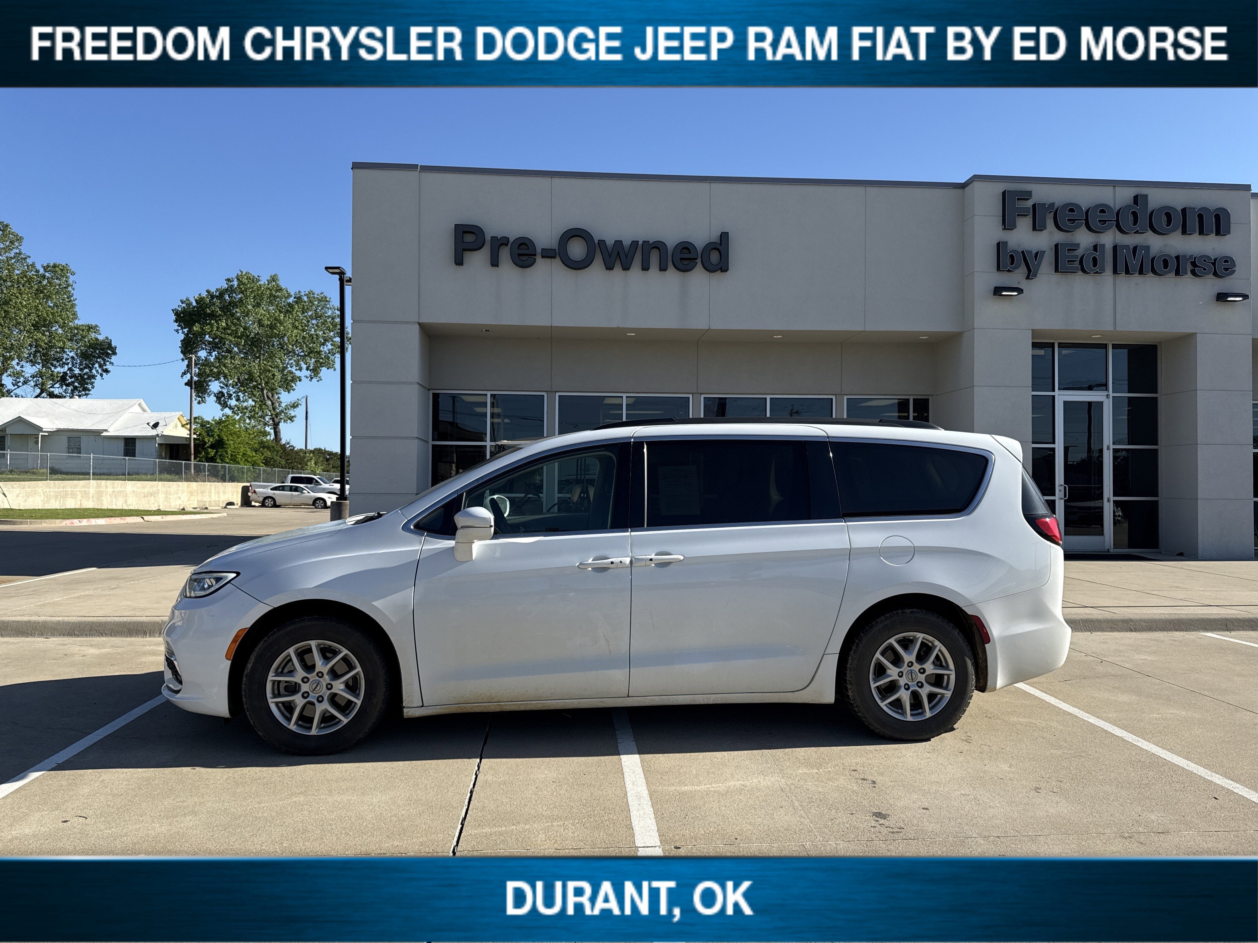 2022 Chrysler Pacifica Touring L