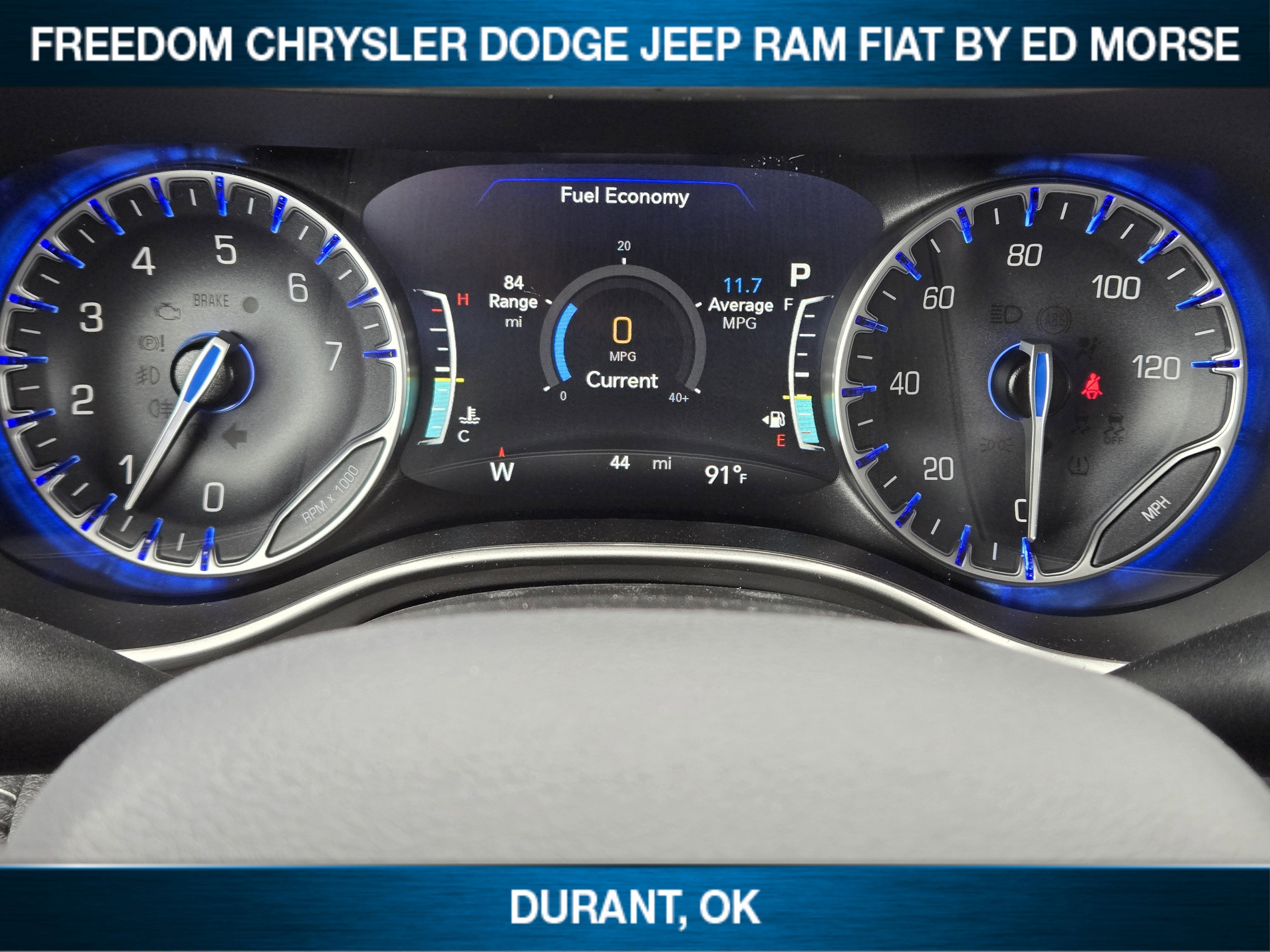 2027 Chrysler Pacifica Select