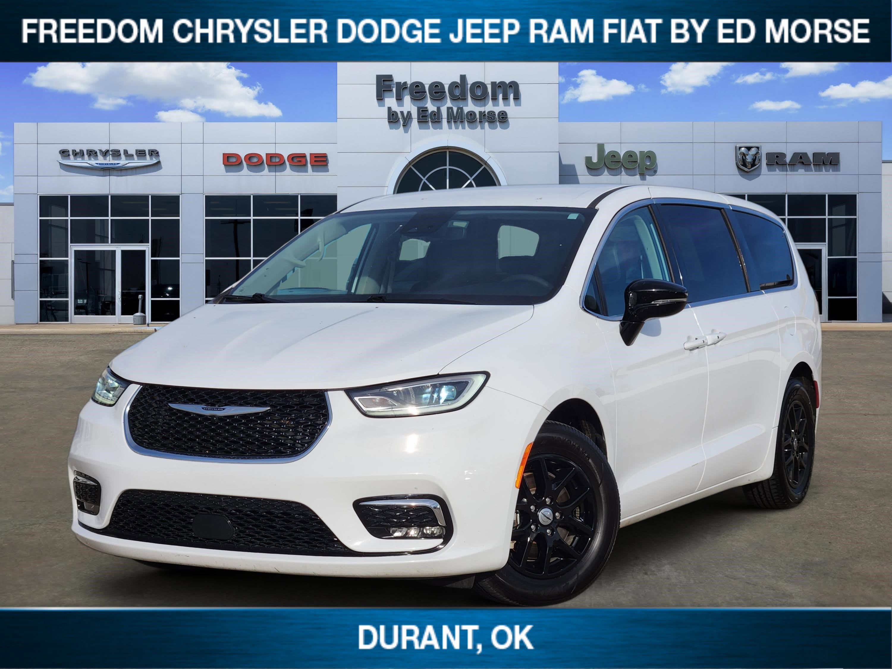 2024 Chrysler Pacifica Touring L