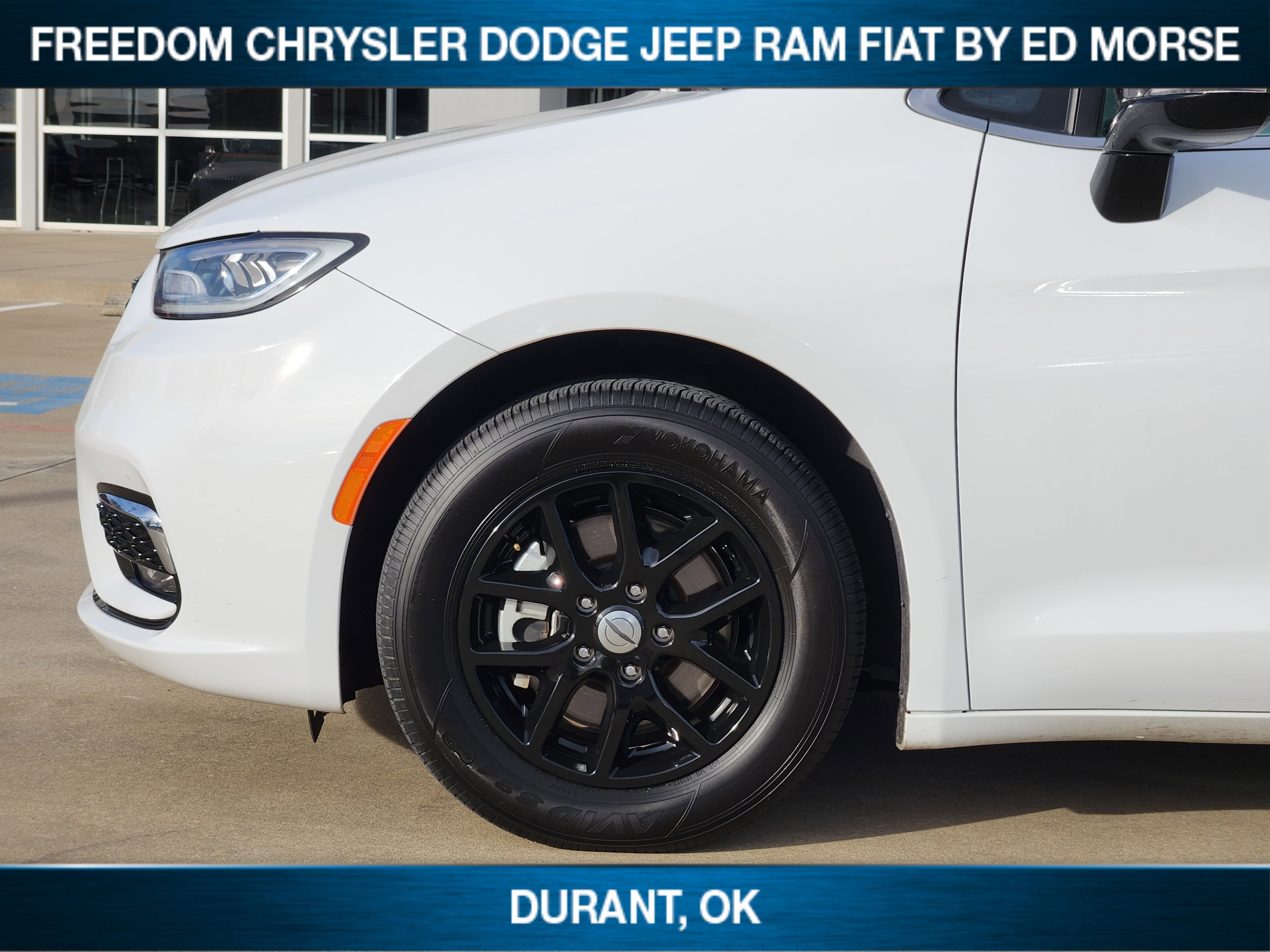 2024 Chrysler Pacifica Touring L