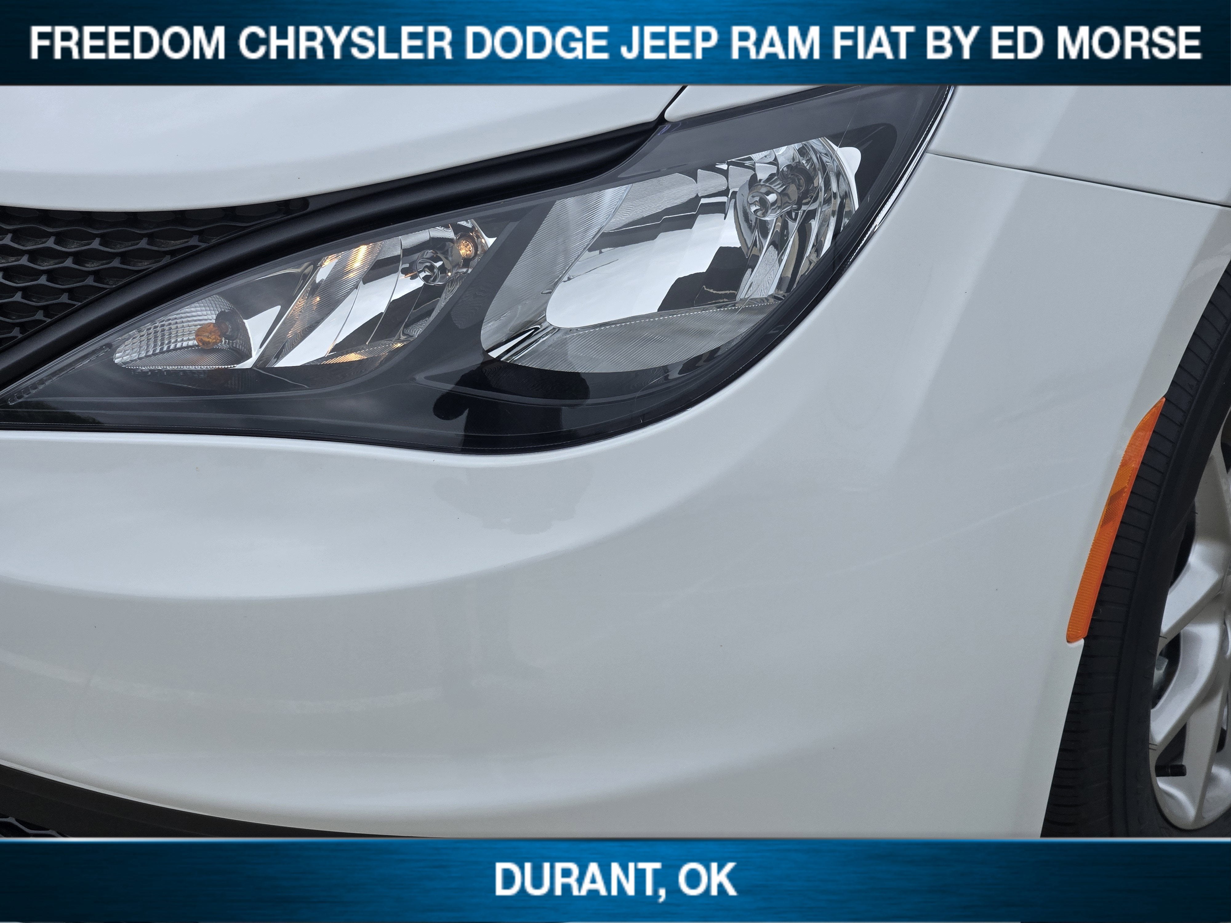 2026 Chrysler Voyager LX