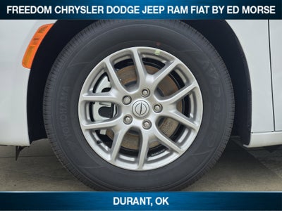 2026 Chrysler Voyager LX