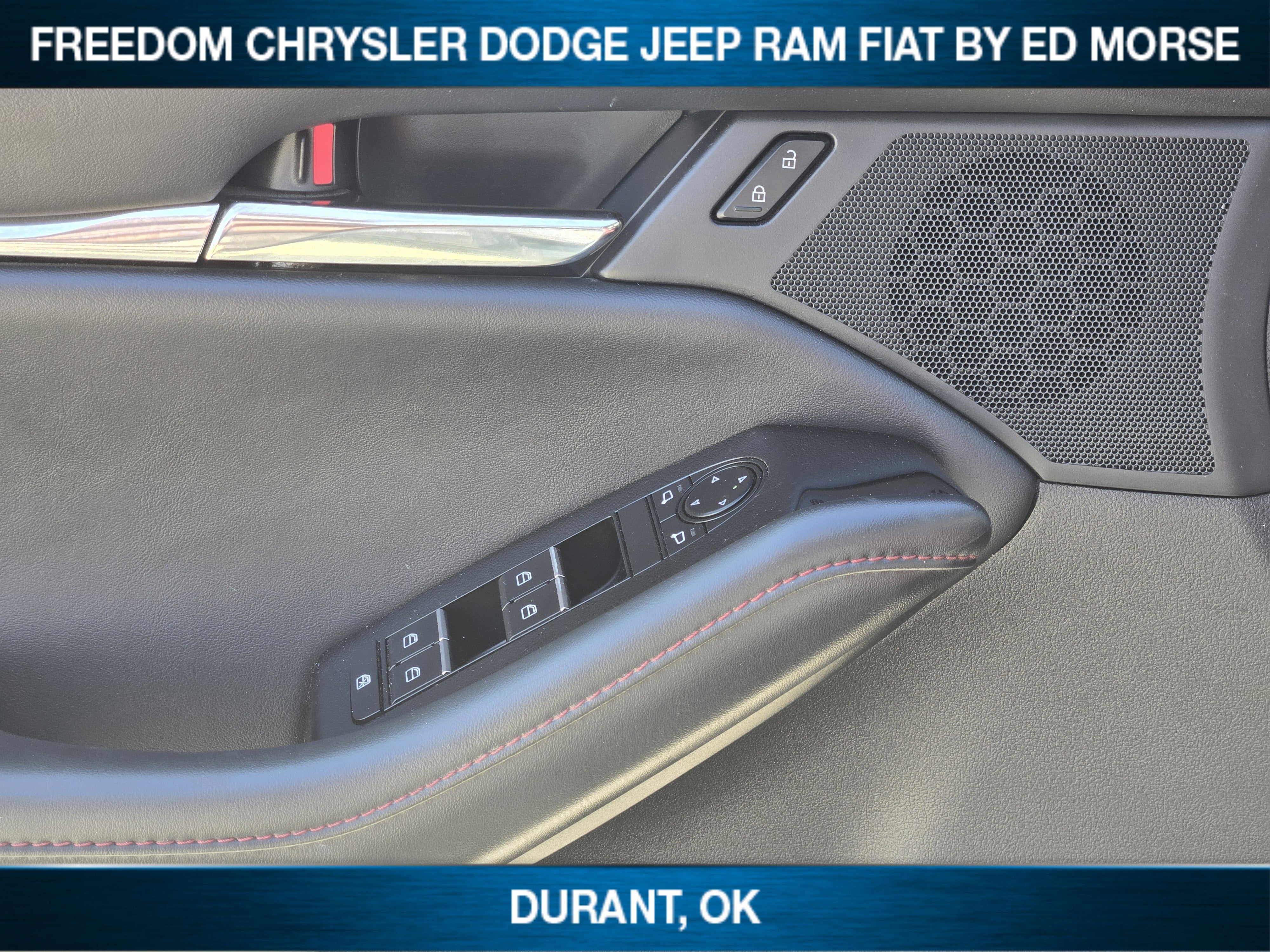 2024 Mazda Mazda3 Sedan 2.5 S Carbon Edition