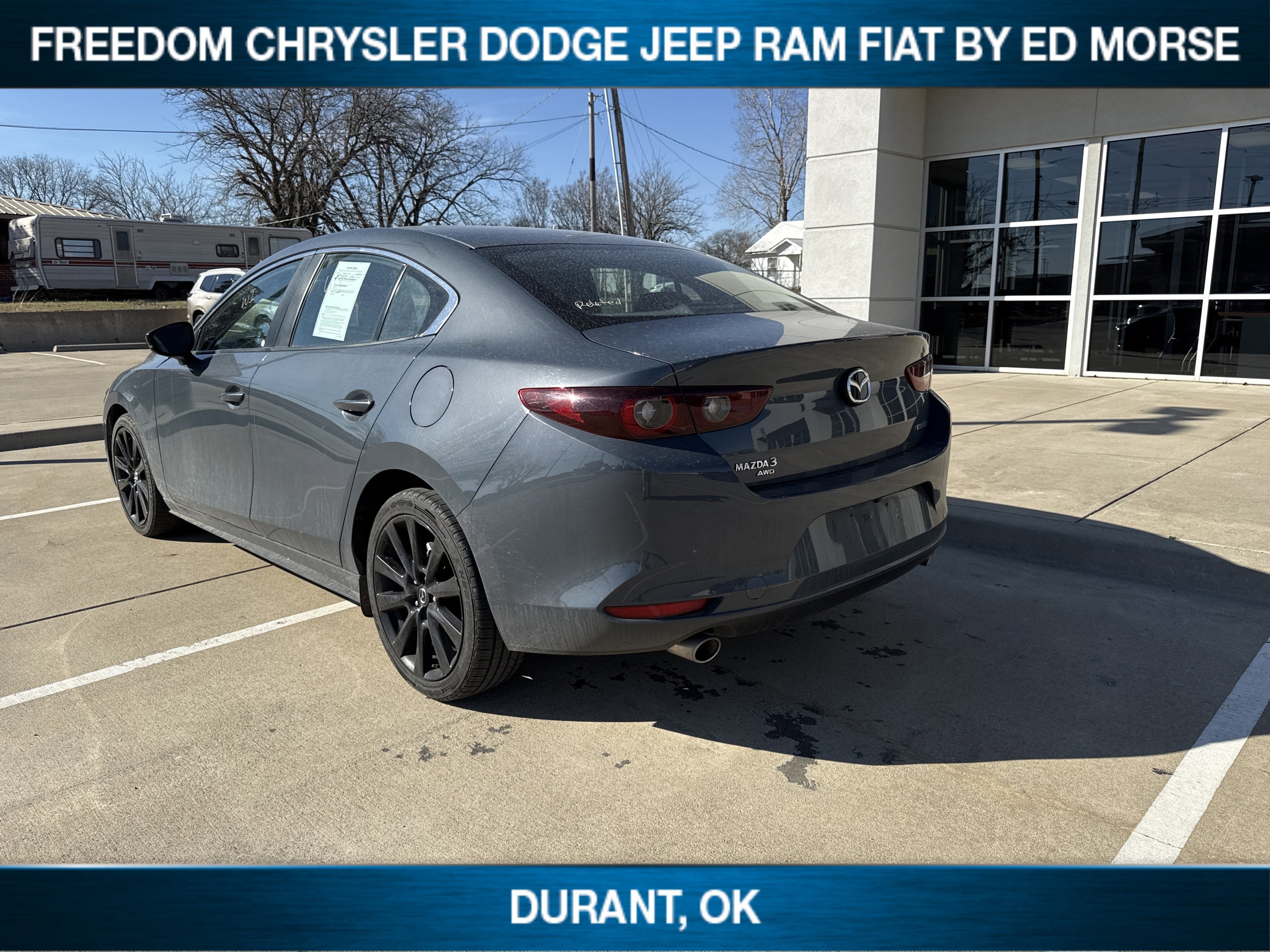 2024 Mazda Mazda3 Sedan 2.5 S Carbon Edition