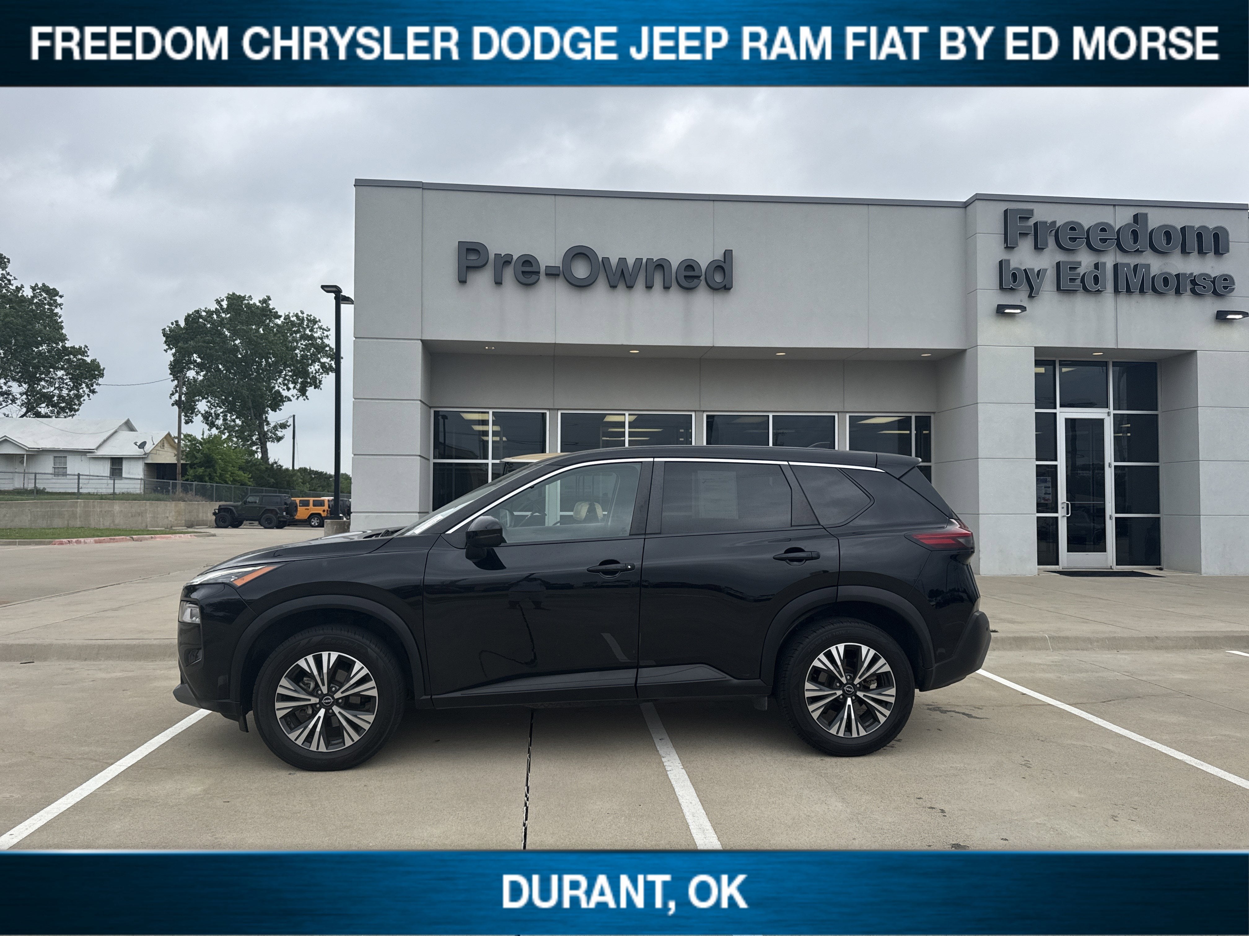 2022 Nissan Rogue SV