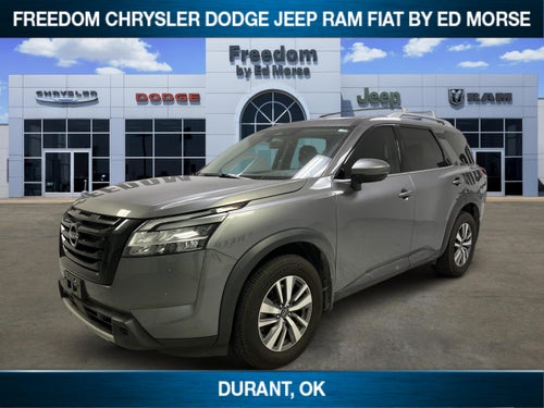 2023 Nissan Pathfinder SL