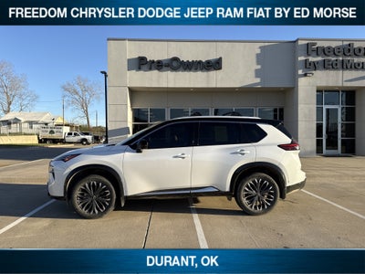 2025 Nissan Rogue Platinum