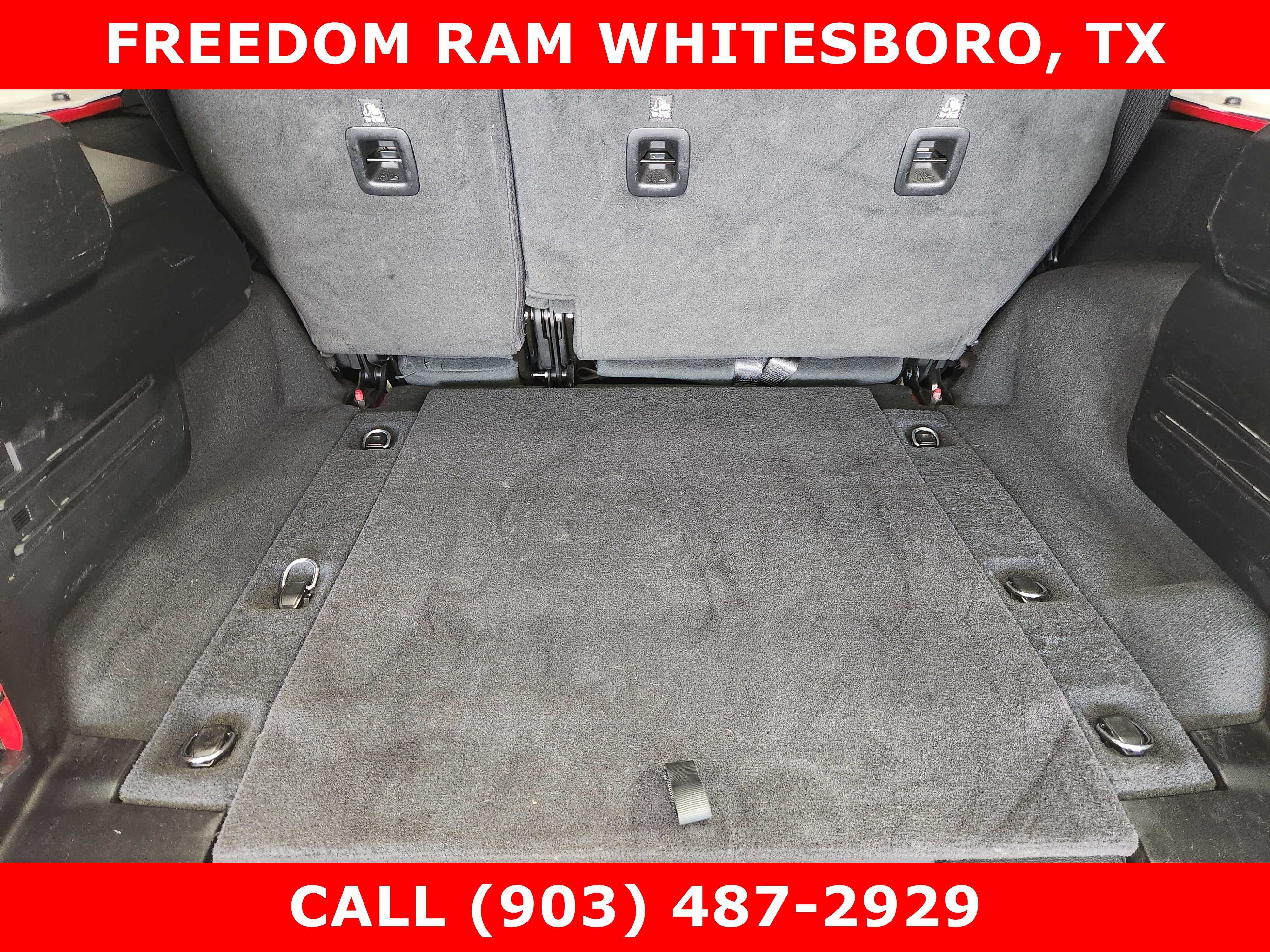2025 Jeep Wrangler 4-Door Willys 4x4