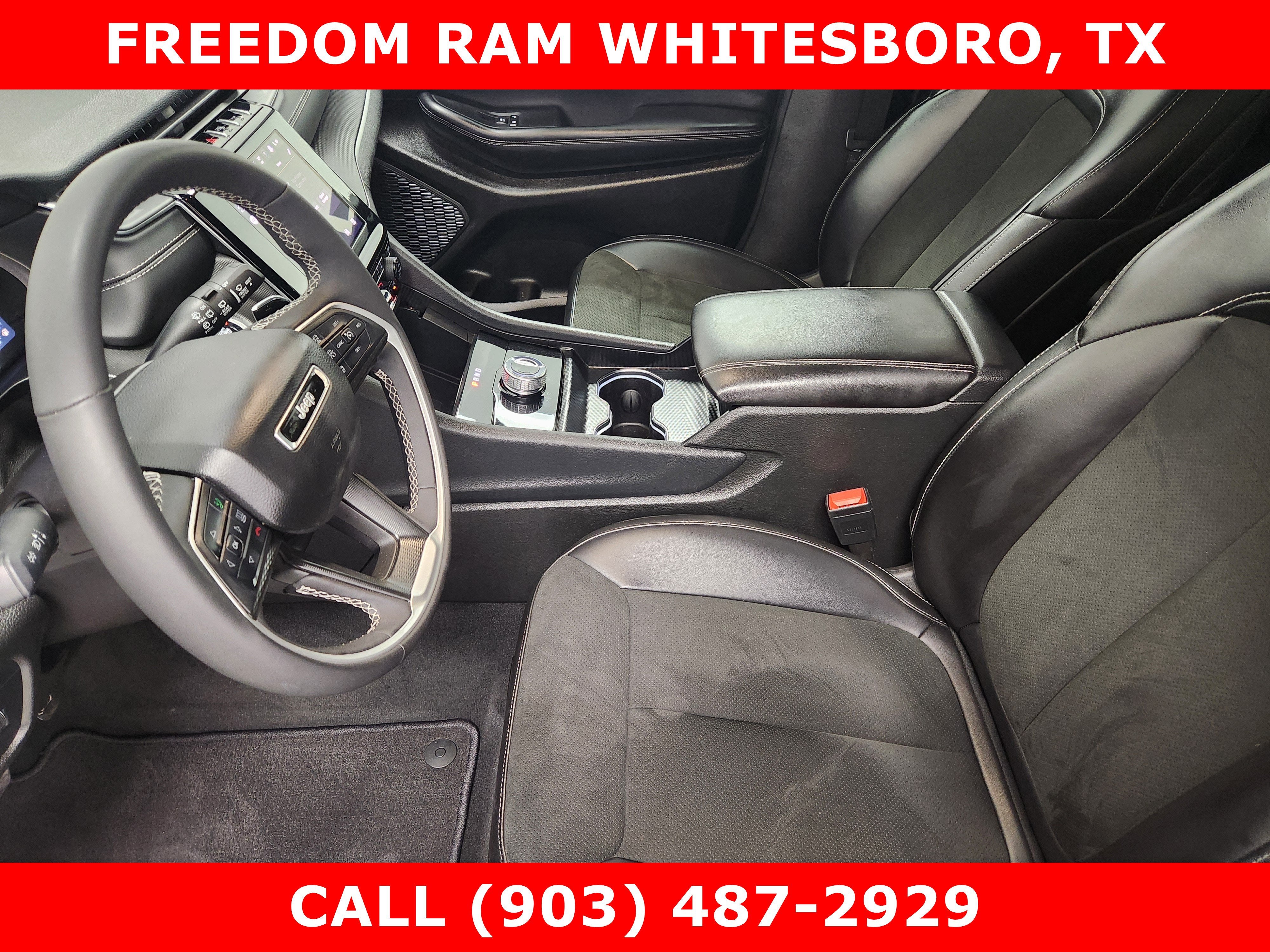 2025 Jeep Grand Cherokee Altitude 4x4