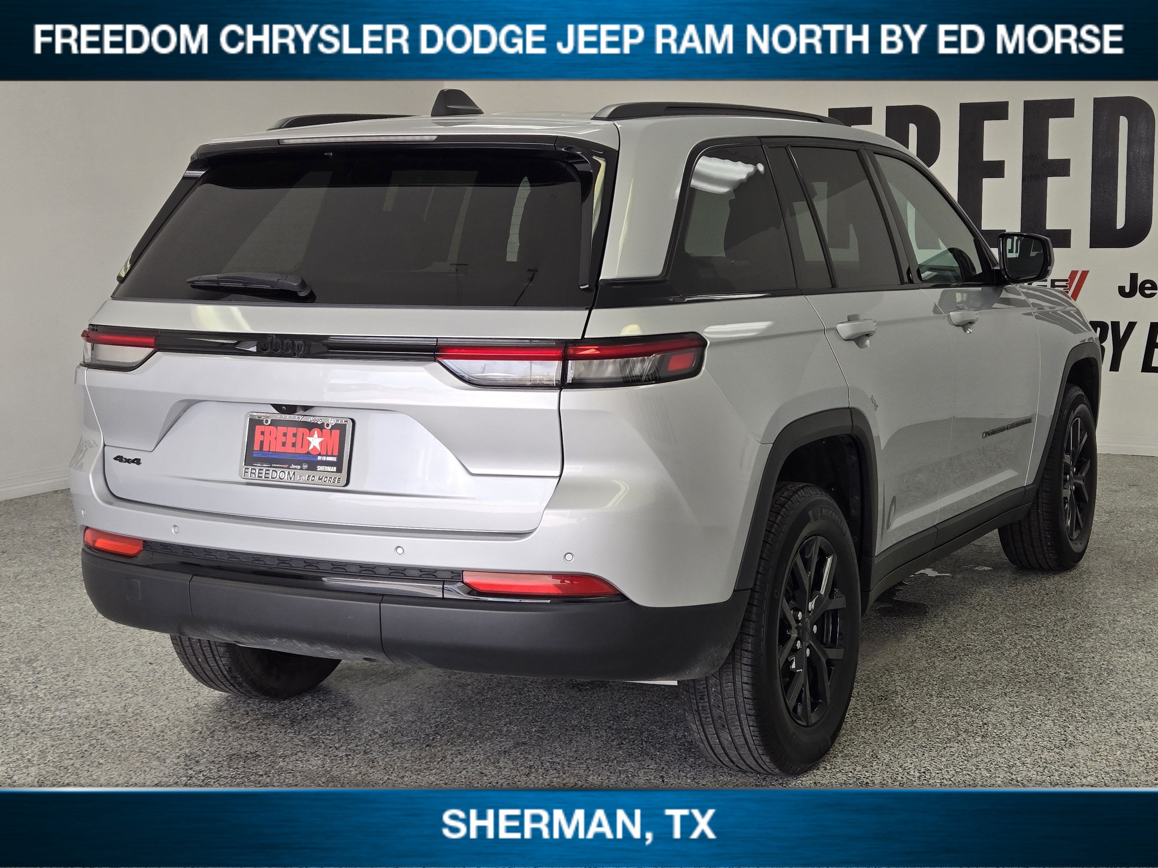 2025 Jeep Grand Cherokee Altitude 4x4