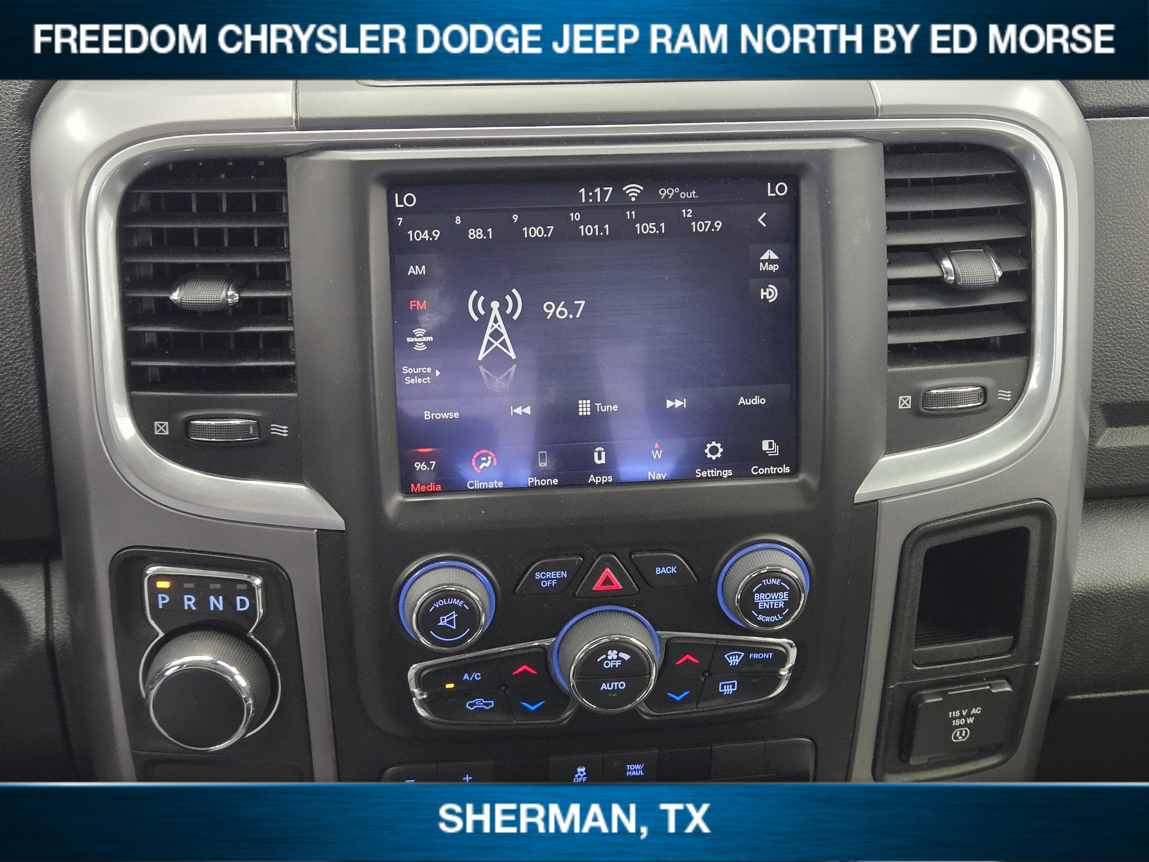 2023 RAM 1500 Classic SLT Crew Cab 4x2 5'7' Box