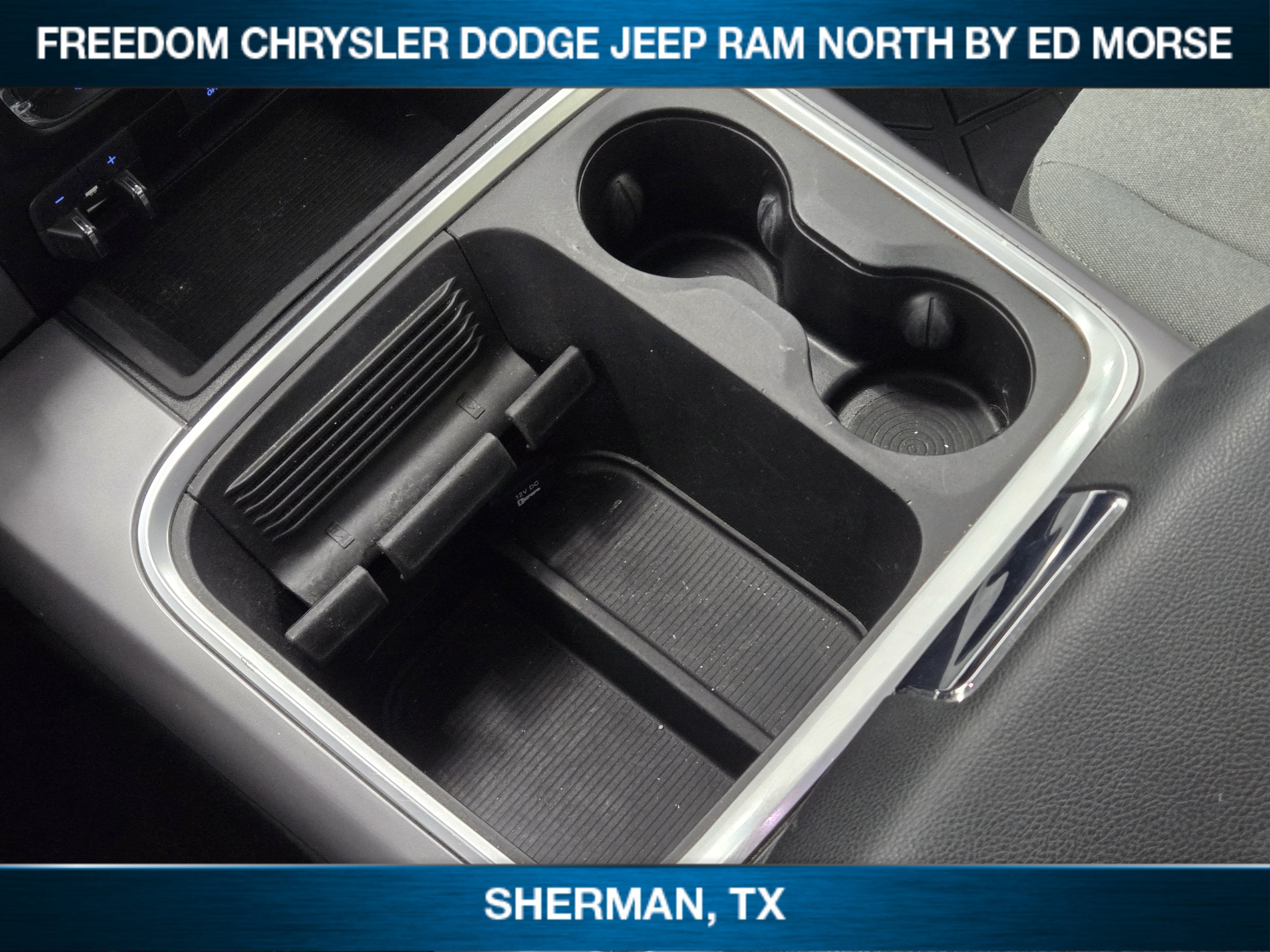 2023 RAM 1500 Classic SLT Crew Cab 4x2 5'7' Box