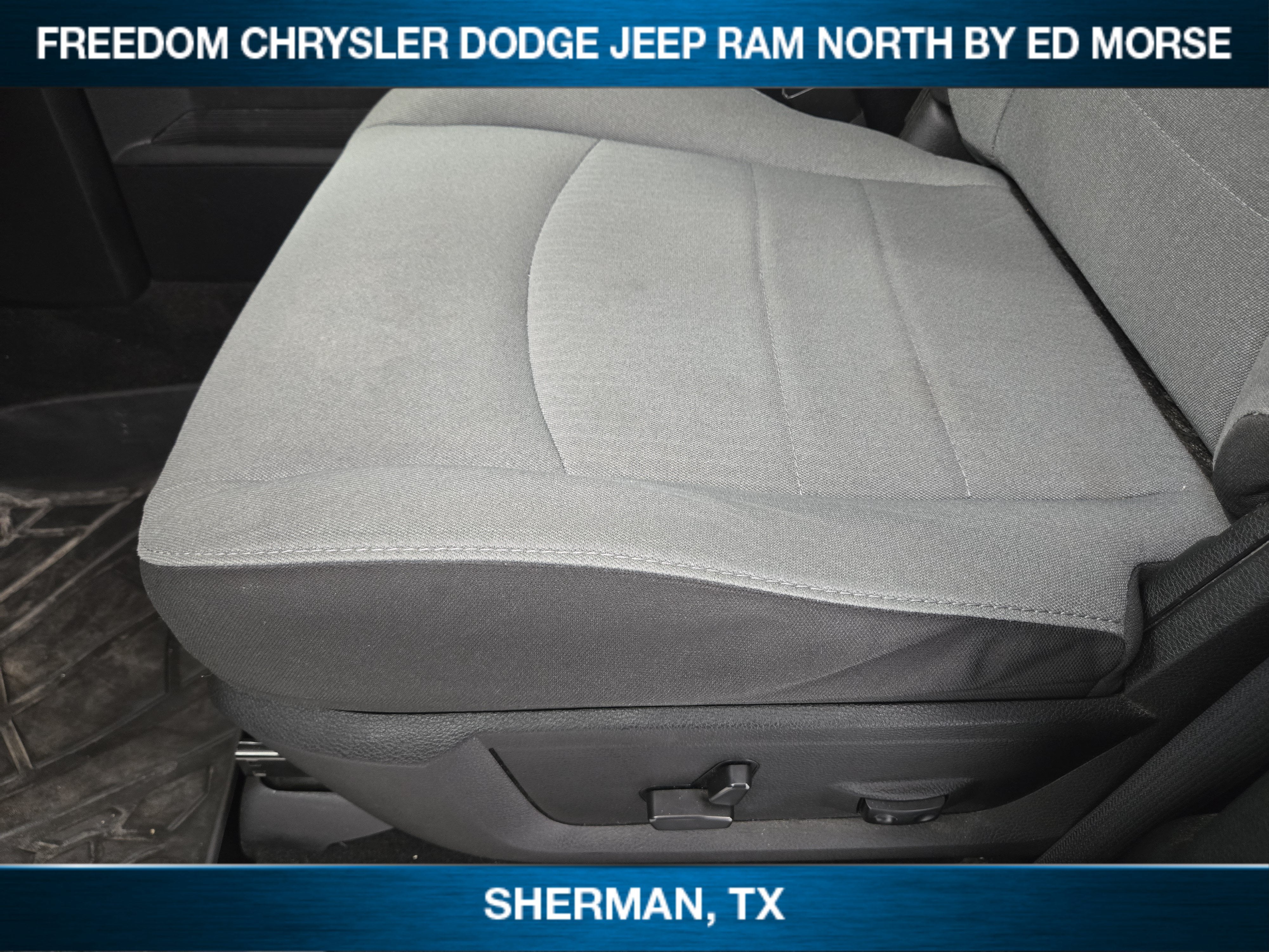 2023 RAM 1500 Classic SLT Crew Cab 4x2 5'7' Box