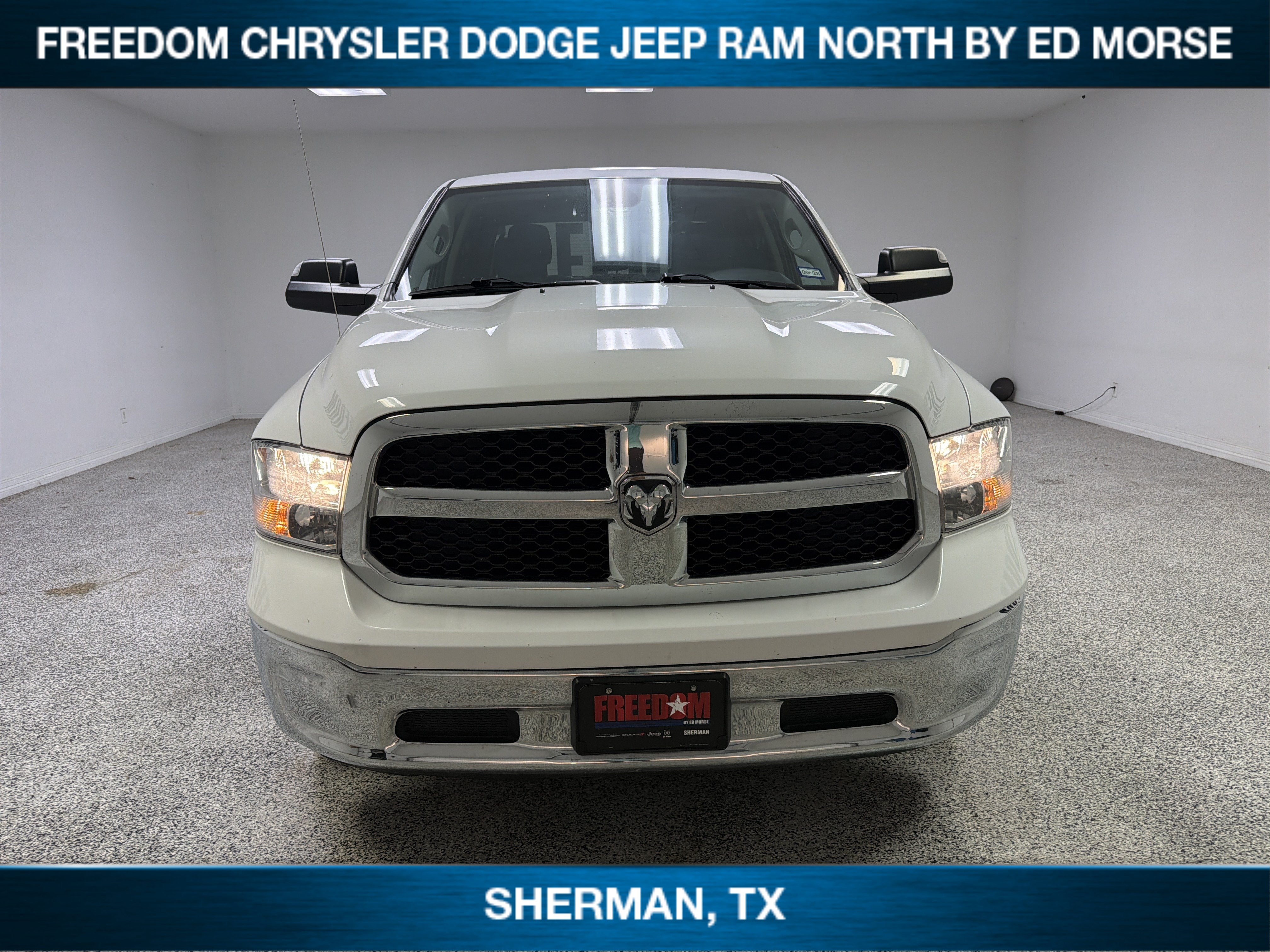 2023 RAM 1500 Classic SLT Crew Cab 4x2 5'7' Box