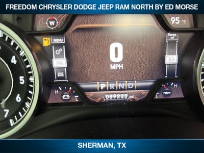 2021 RAM 1500 Laramie Crew Cab 4x2 5'7' Box