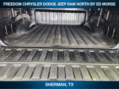 2021 RAM 1500 Laramie Crew Cab 4x2 5'7' Box