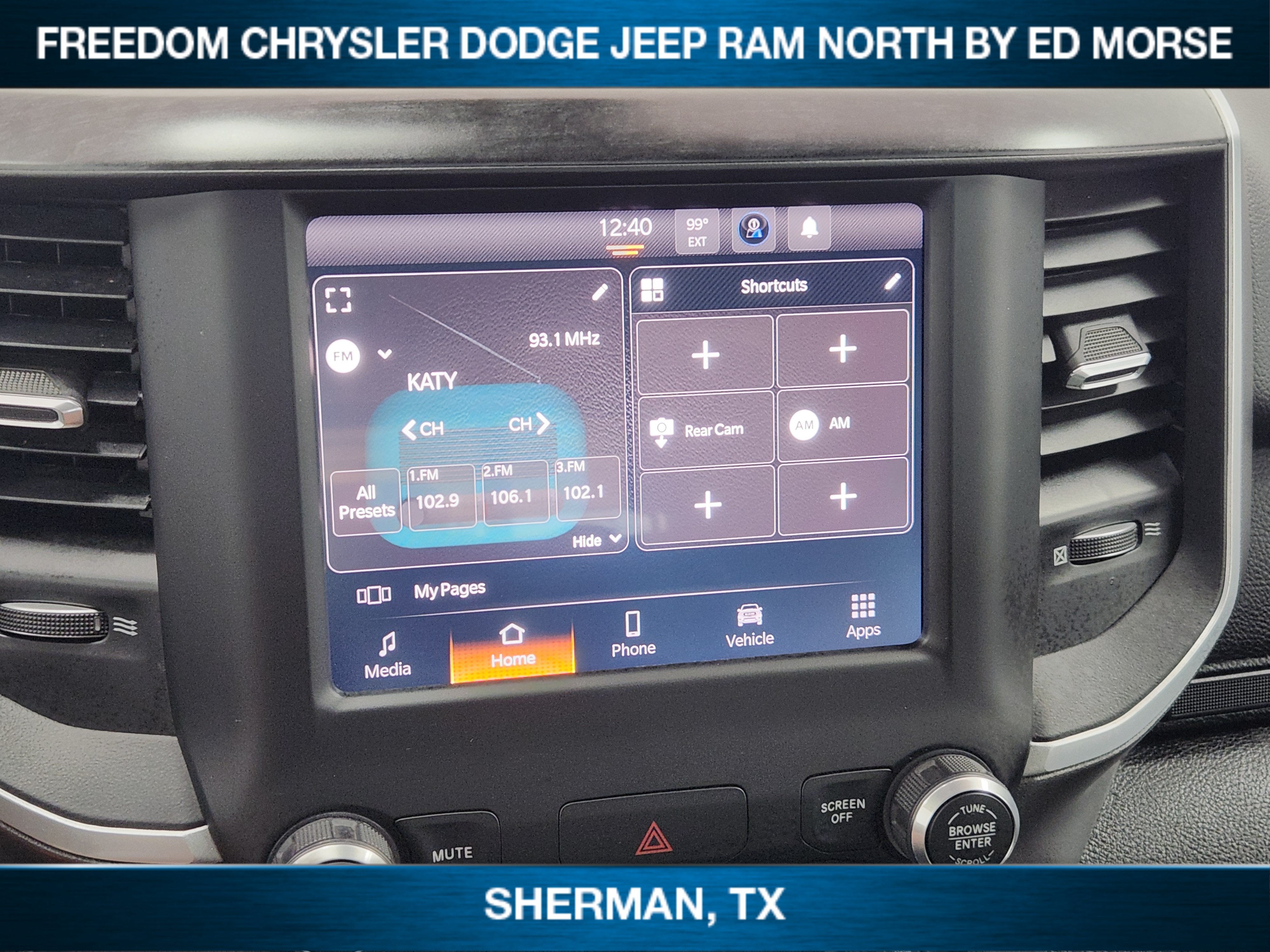 2023 RAM 1500 Big Horn Quad Cab 4x4 6'4' Box