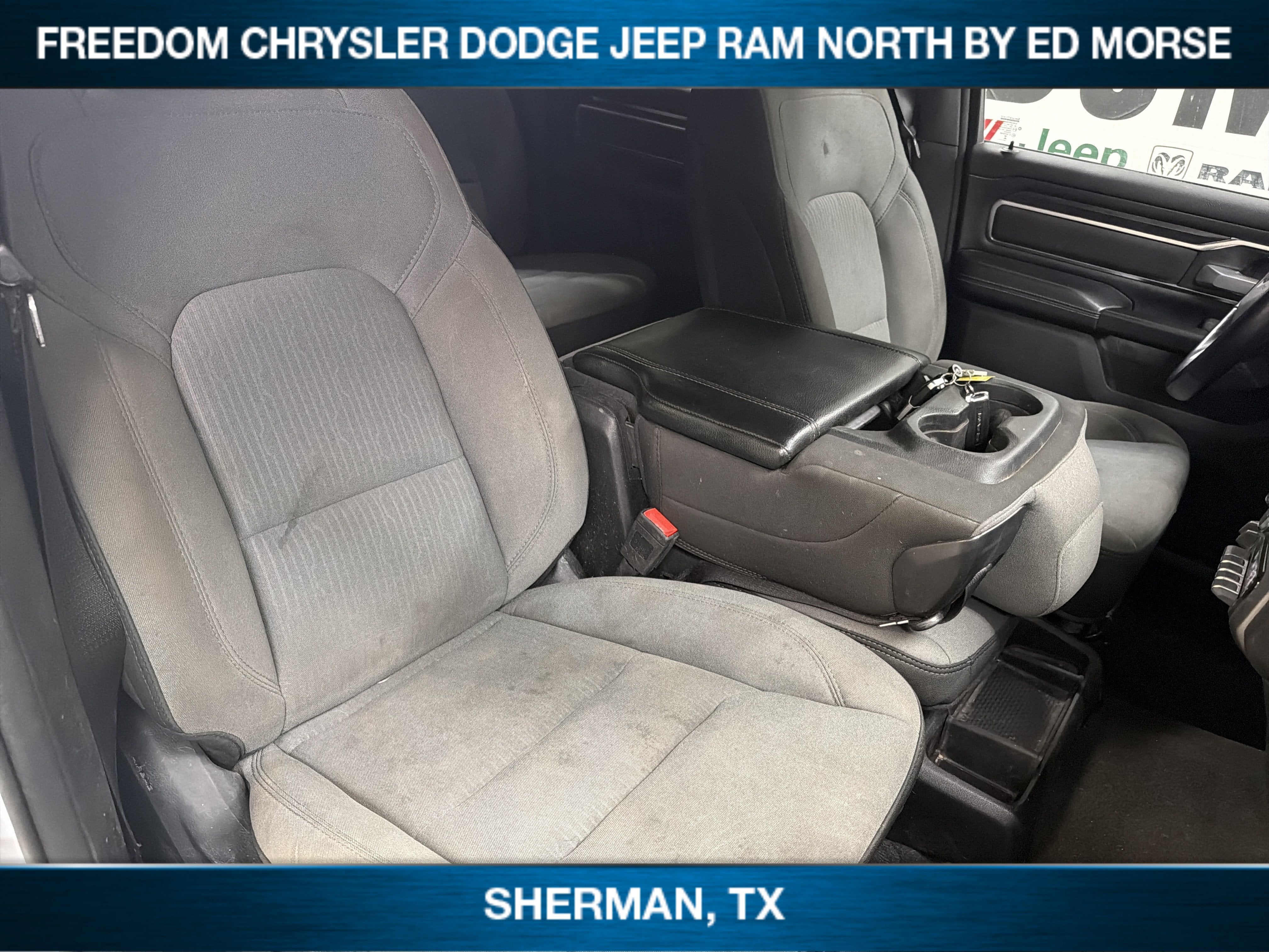 2024 RAM 1500 Big Horn Crew Cab 4x4 5'7' Box