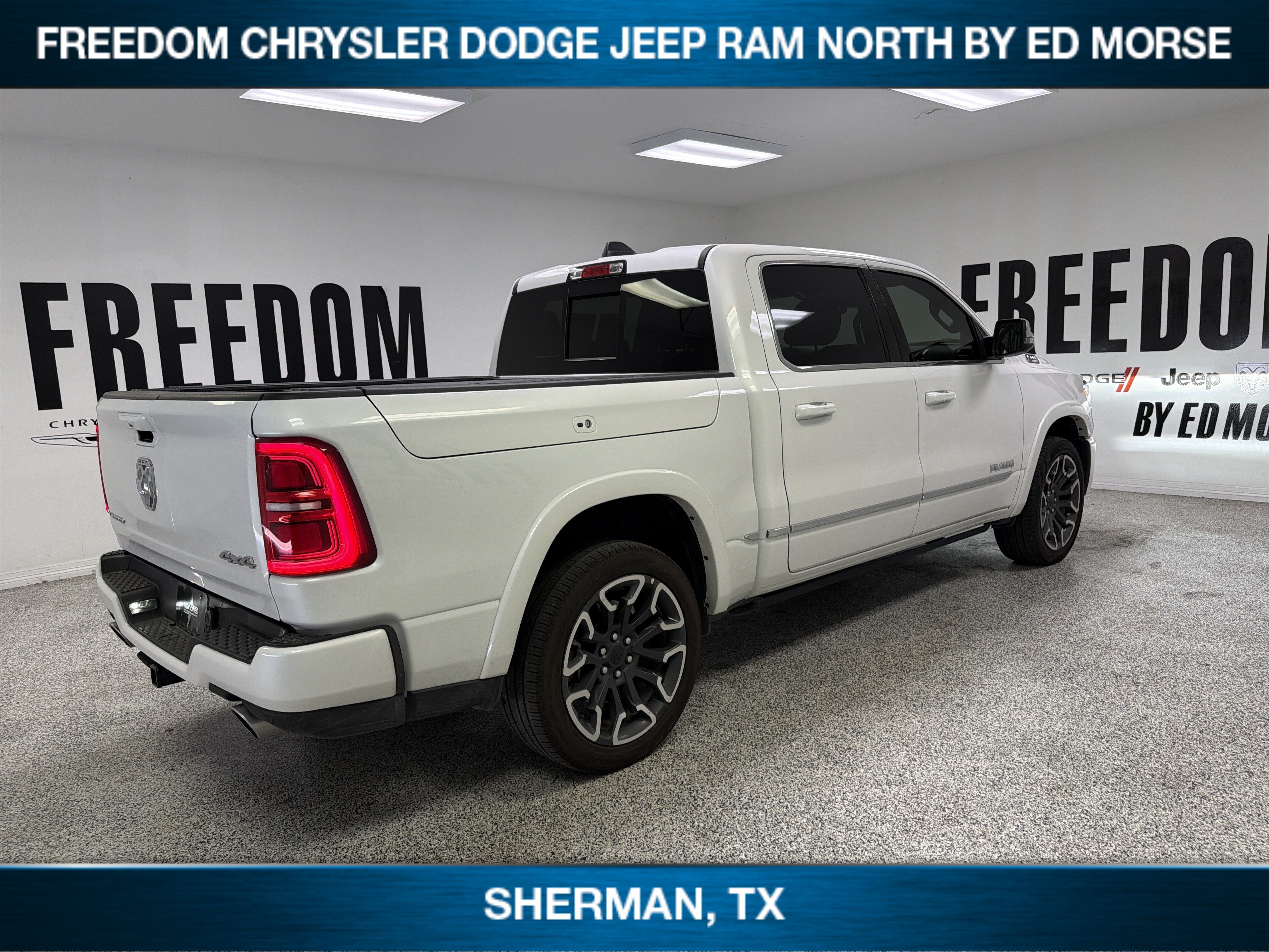 2025 RAM 1500 Limited Crew Cab 4x4 5'7' Box