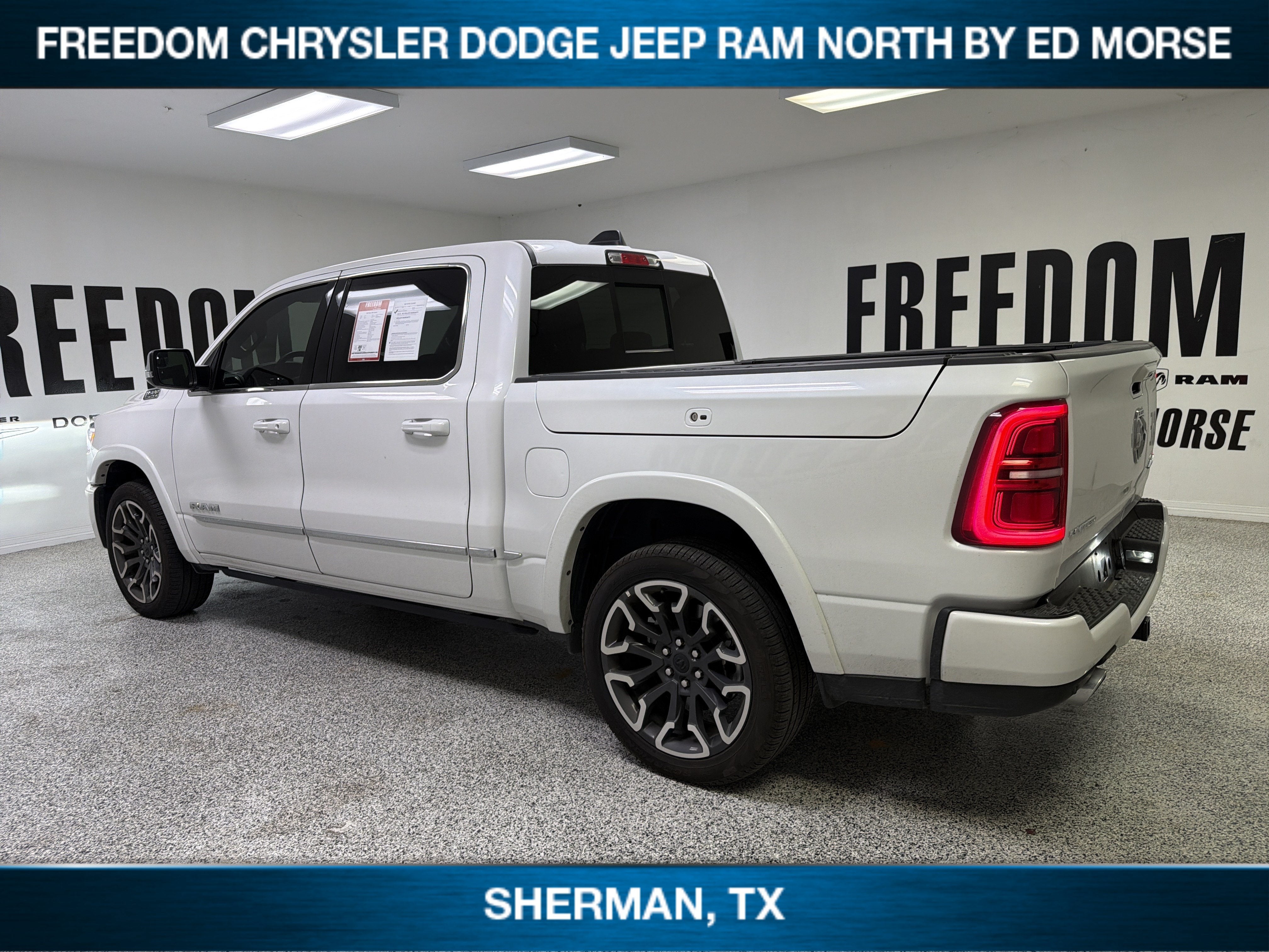 2025 RAM 1500 Limited Crew Cab 4x4 5'7' Box