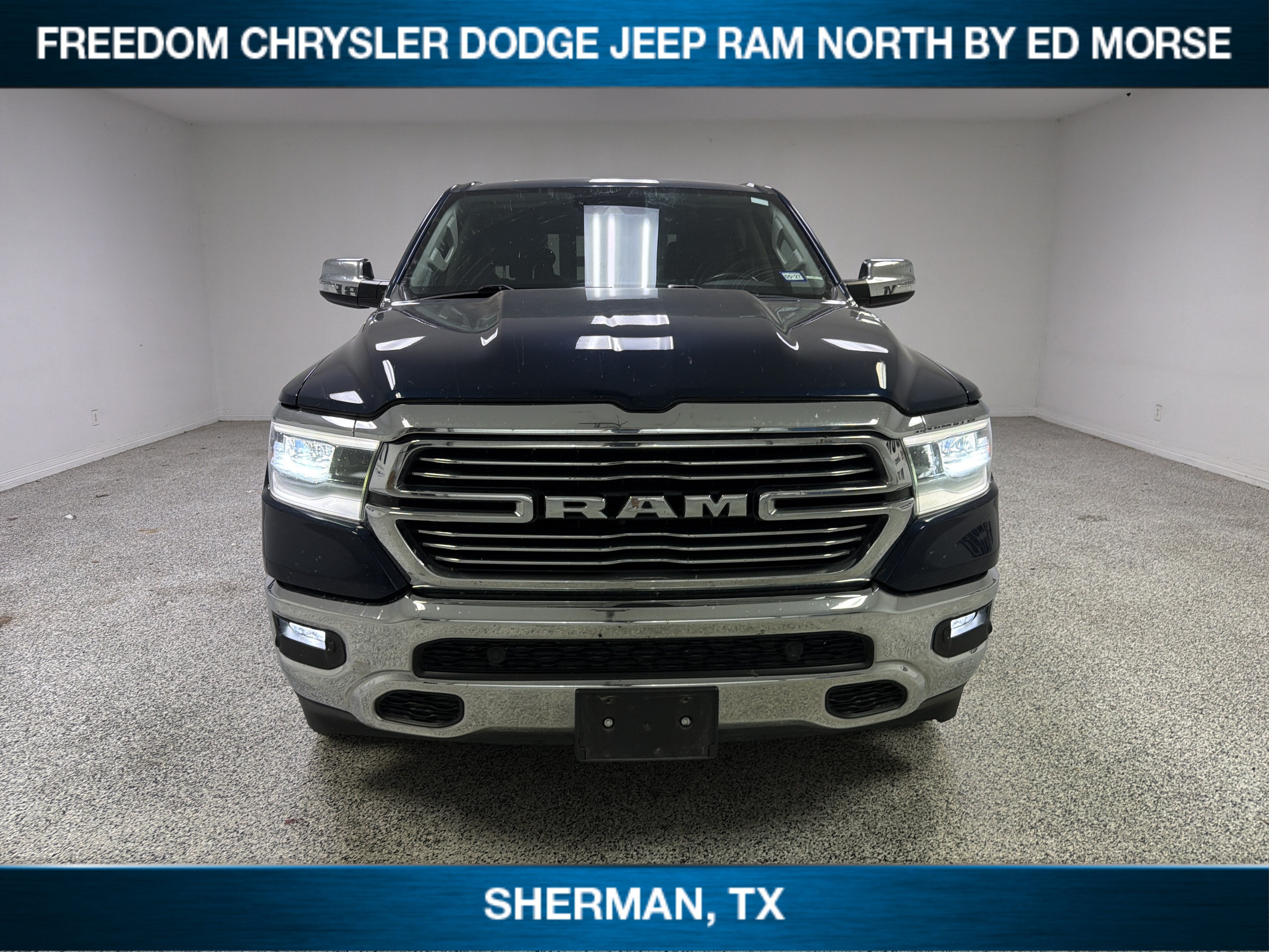 2022 RAM 1500 Laramie Crew Cab 4x4 5'7' Box
