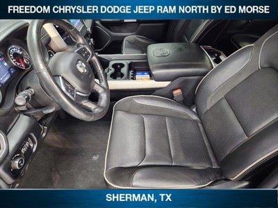 2019 RAM 1500 Laramie Crew Cab 4x4 5'7' Box