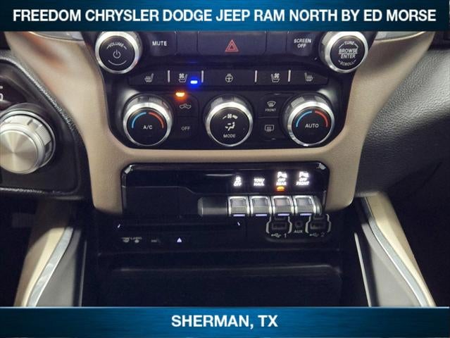 2019 RAM 1500 Laramie Crew Cab 4x4 5'7' Box