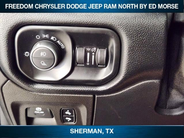 2019 RAM 1500 Laramie Crew Cab 4x4 5'7' Box