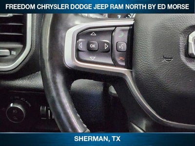 2019 RAM 1500 Laramie Crew Cab 4x4 5'7' Box