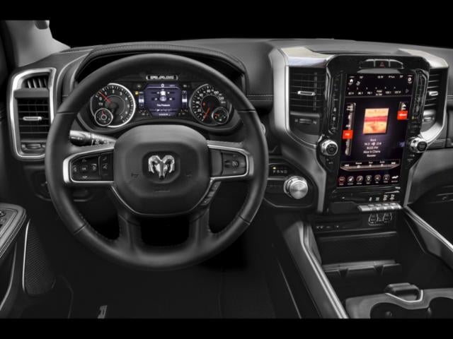 2019 RAM 1500 Laramie Crew Cab 4x4 5'7' Box