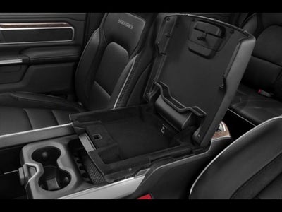 2019 RAM 1500 Laramie Crew Cab 4x4 5'7' Box