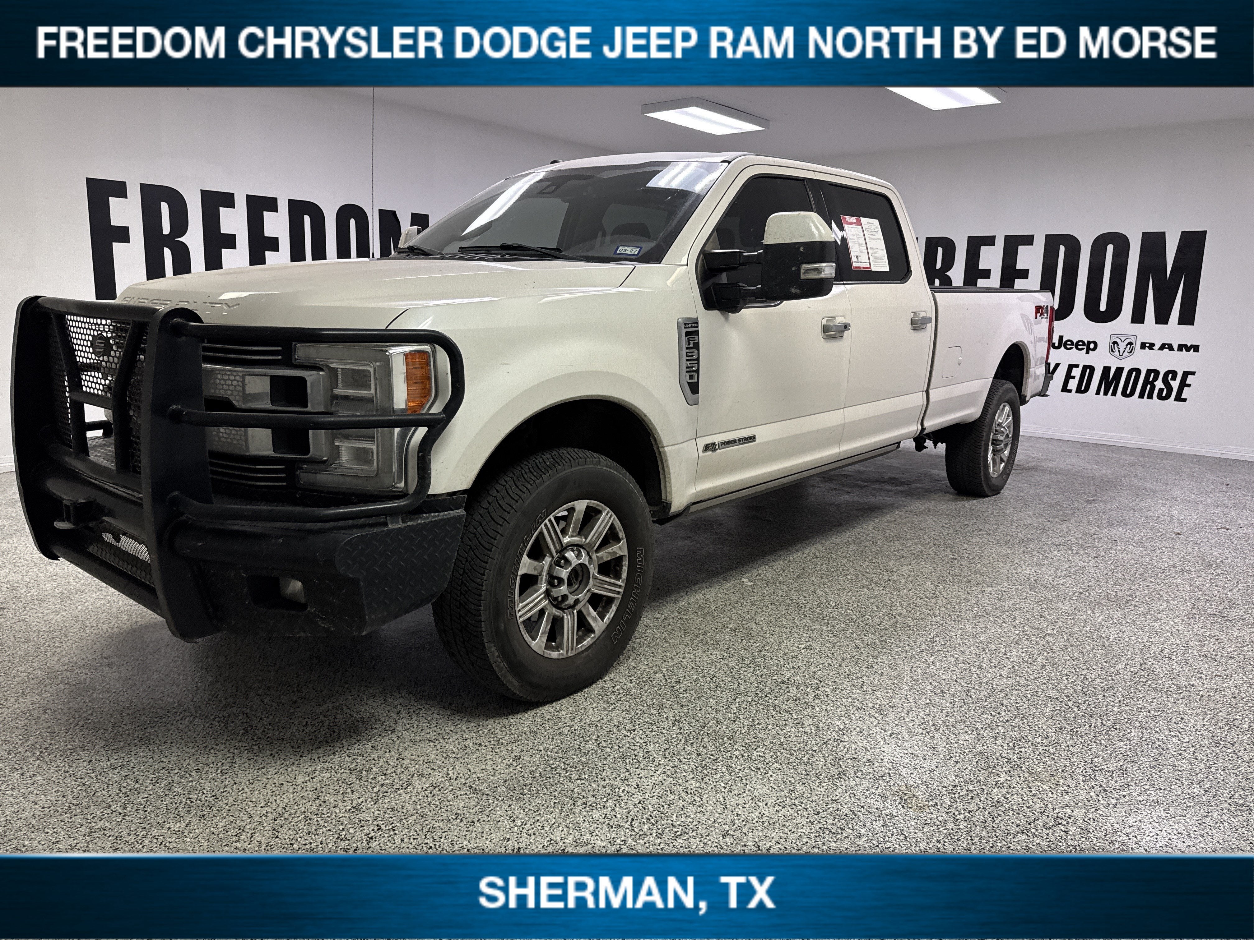 2018 Ford Super Duty F-350 SRW Limited