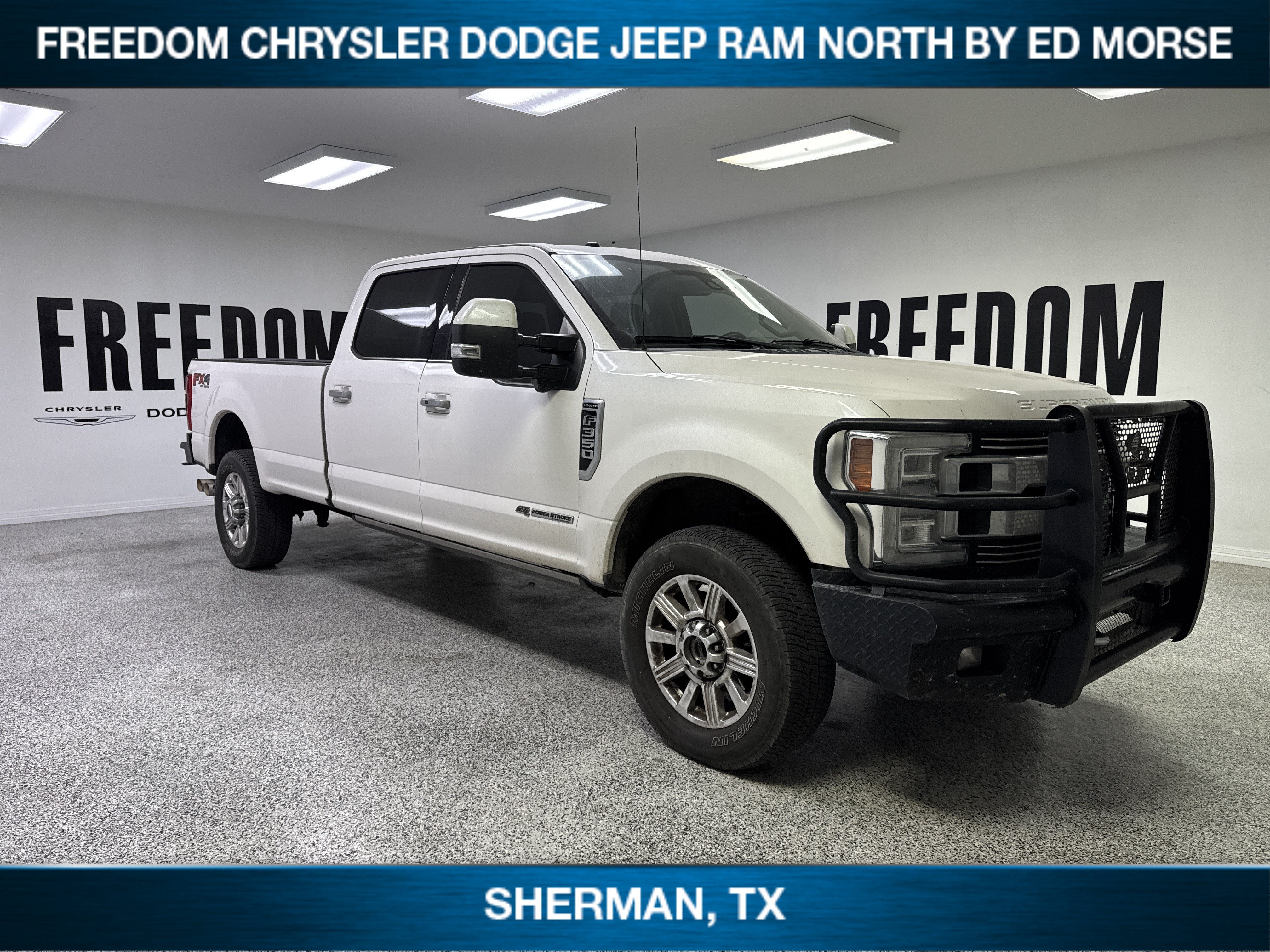 2018 Ford Super Duty F-350 SRW Limited
