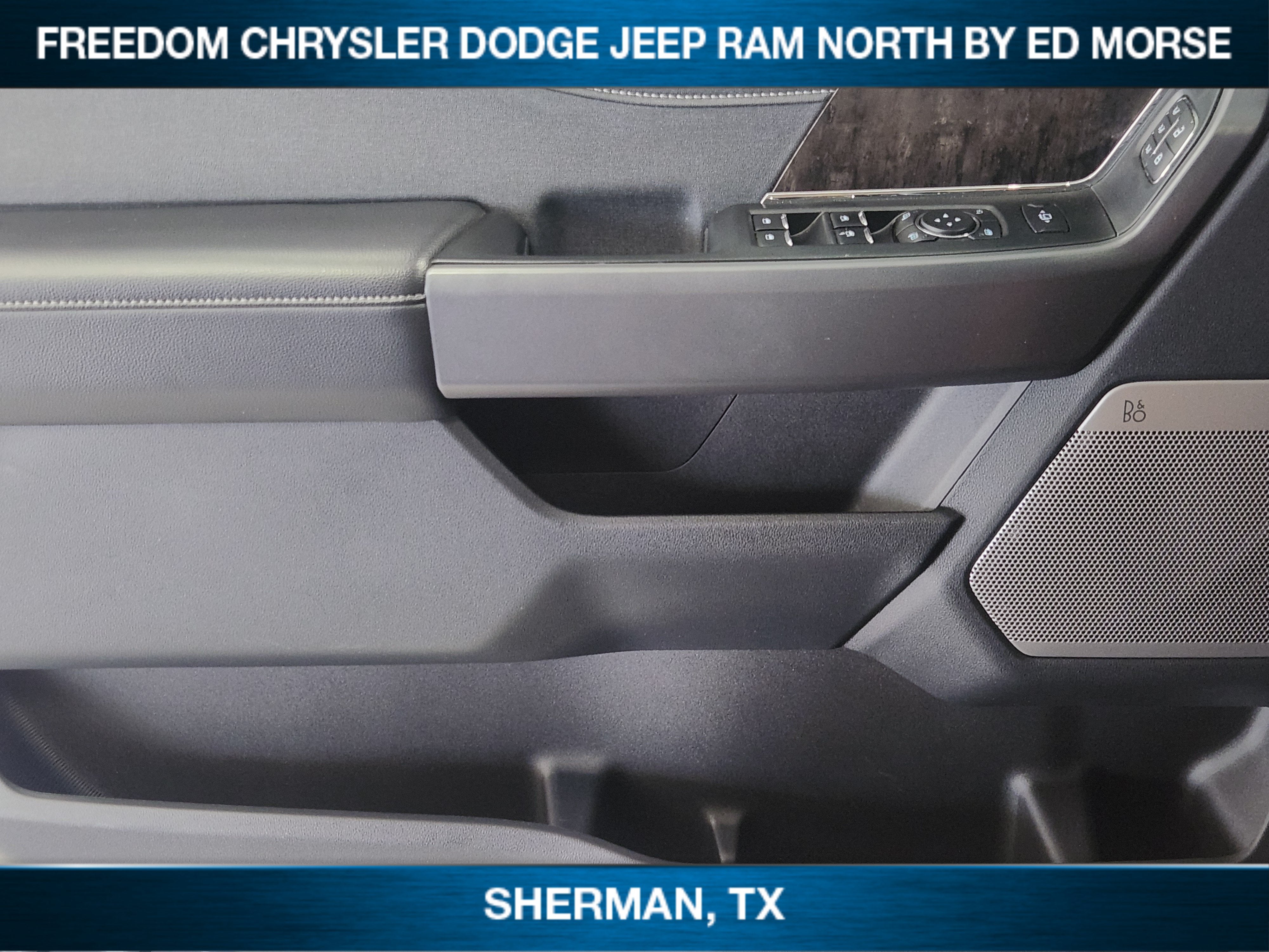 2025 Ford Super Duty F-450 DRW LARIAT