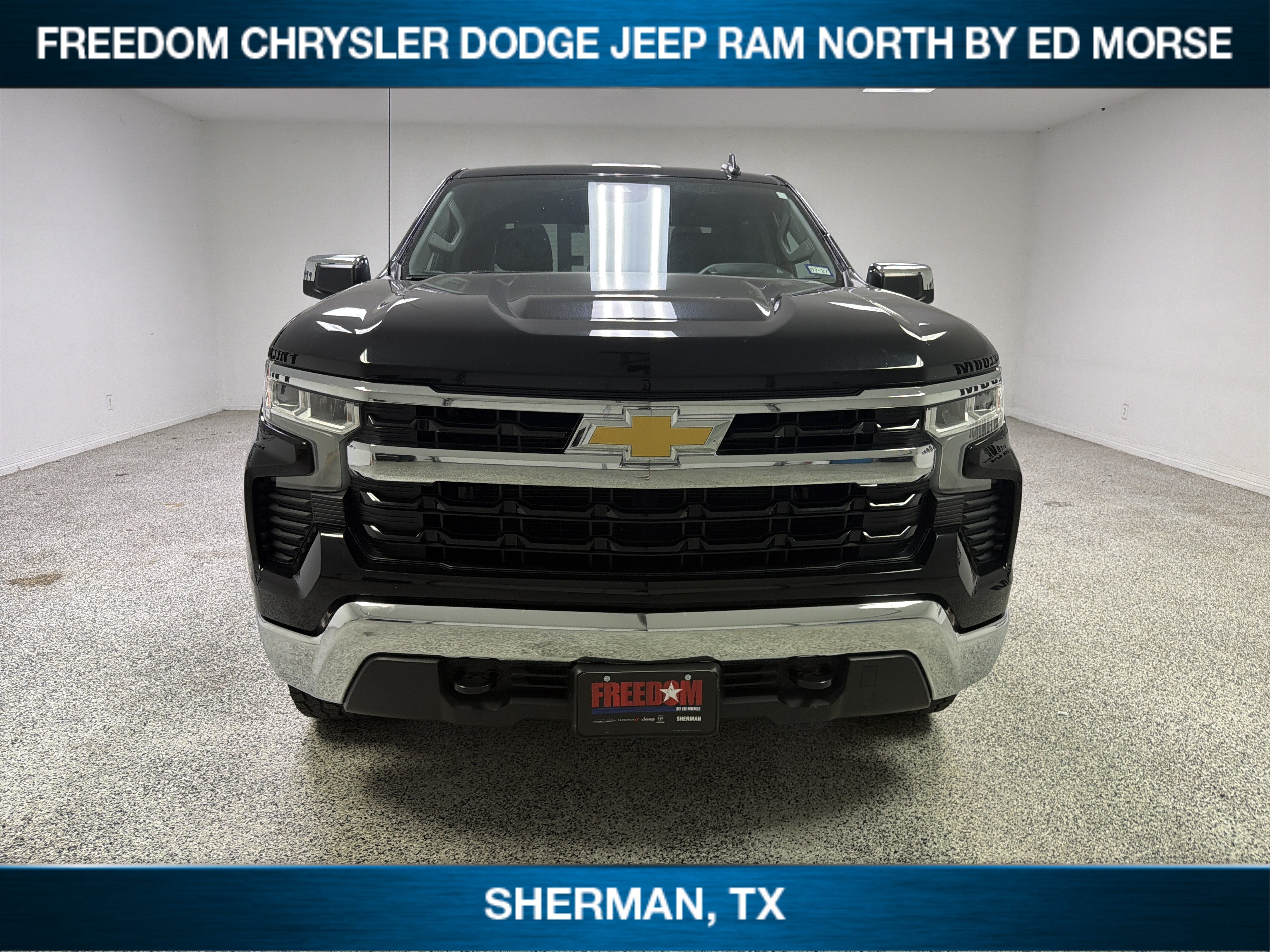 2023 Chevrolet Silverado 1500 4WD Crew Cab Standard Bed LT