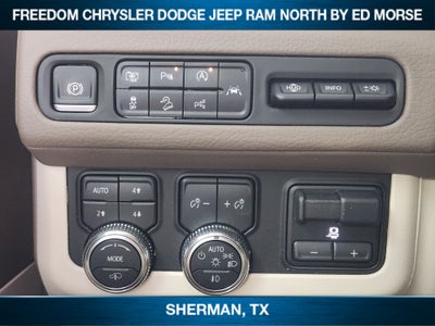 2023 GMC Yukon XL 4WD Denali