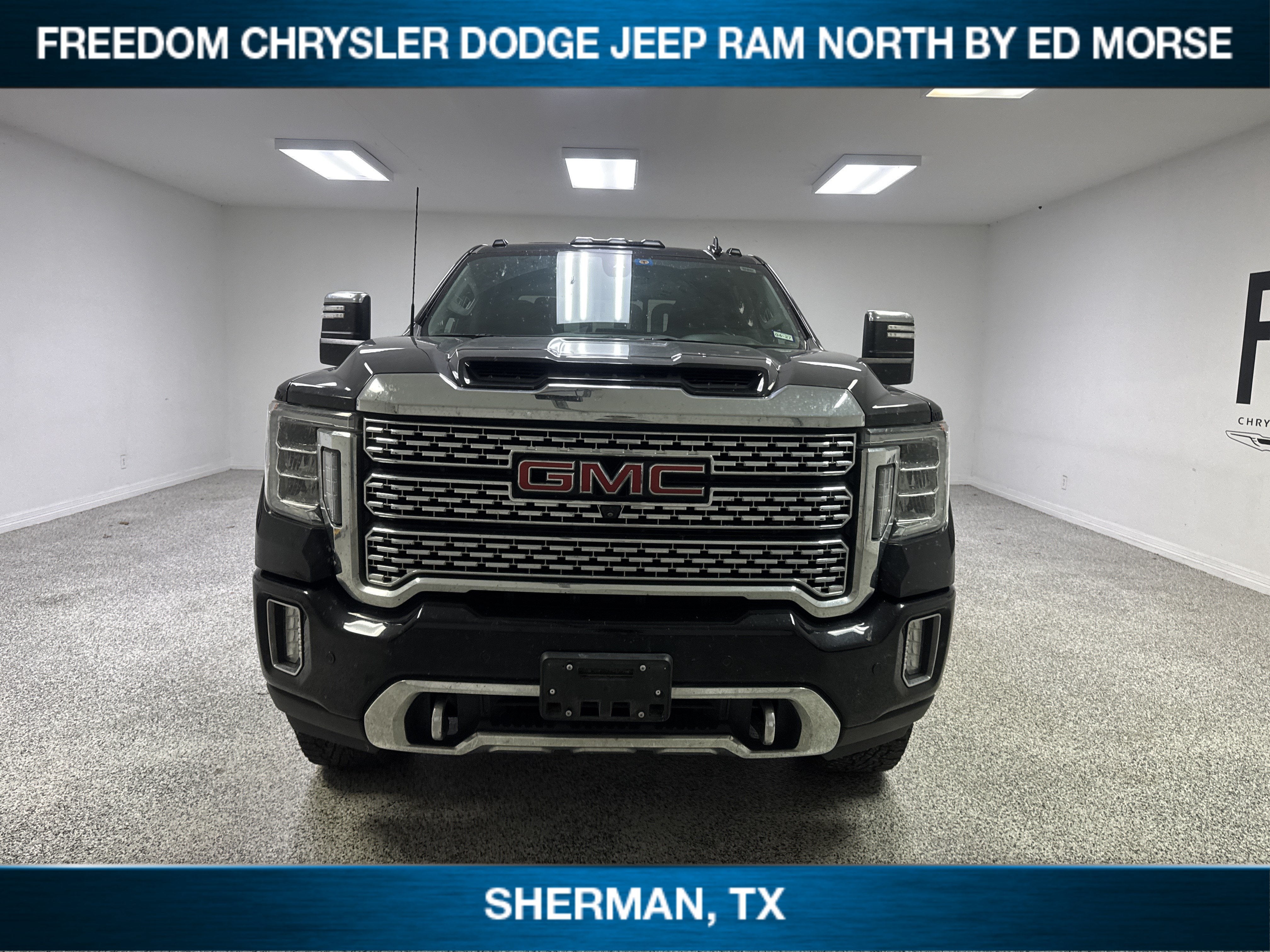 2022 GMC Sierra 2500HD 4WD Crew Cab Standard Bed Denali
