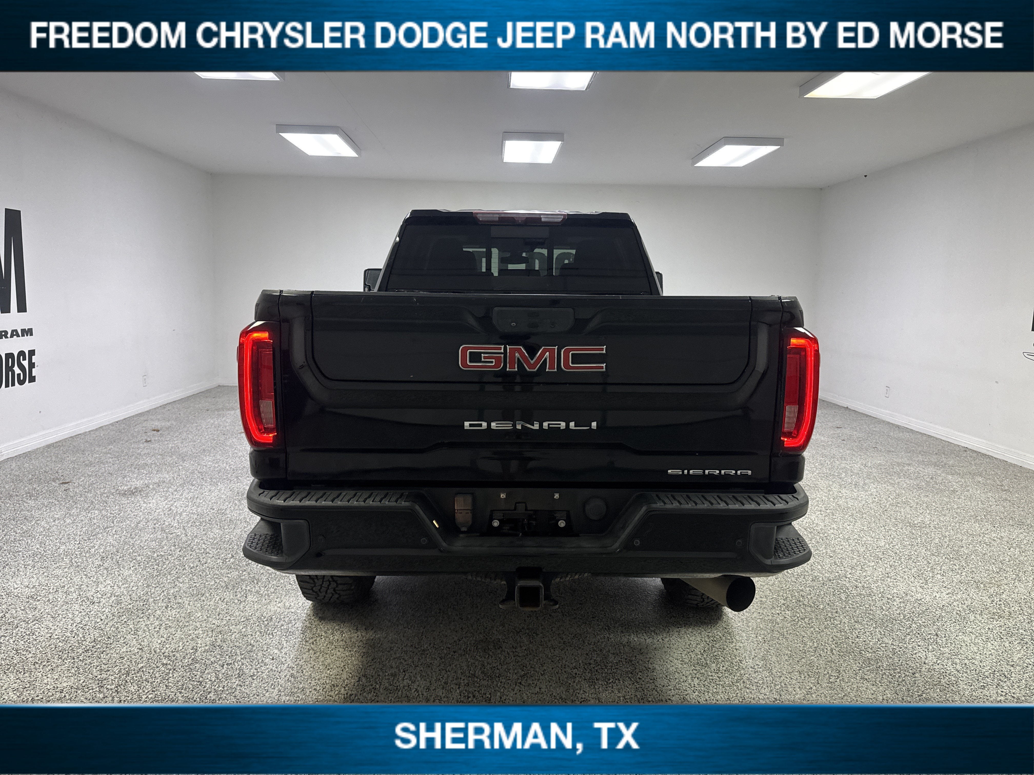 2022 GMC Sierra 2500HD 4WD Crew Cab Standard Bed Denali
