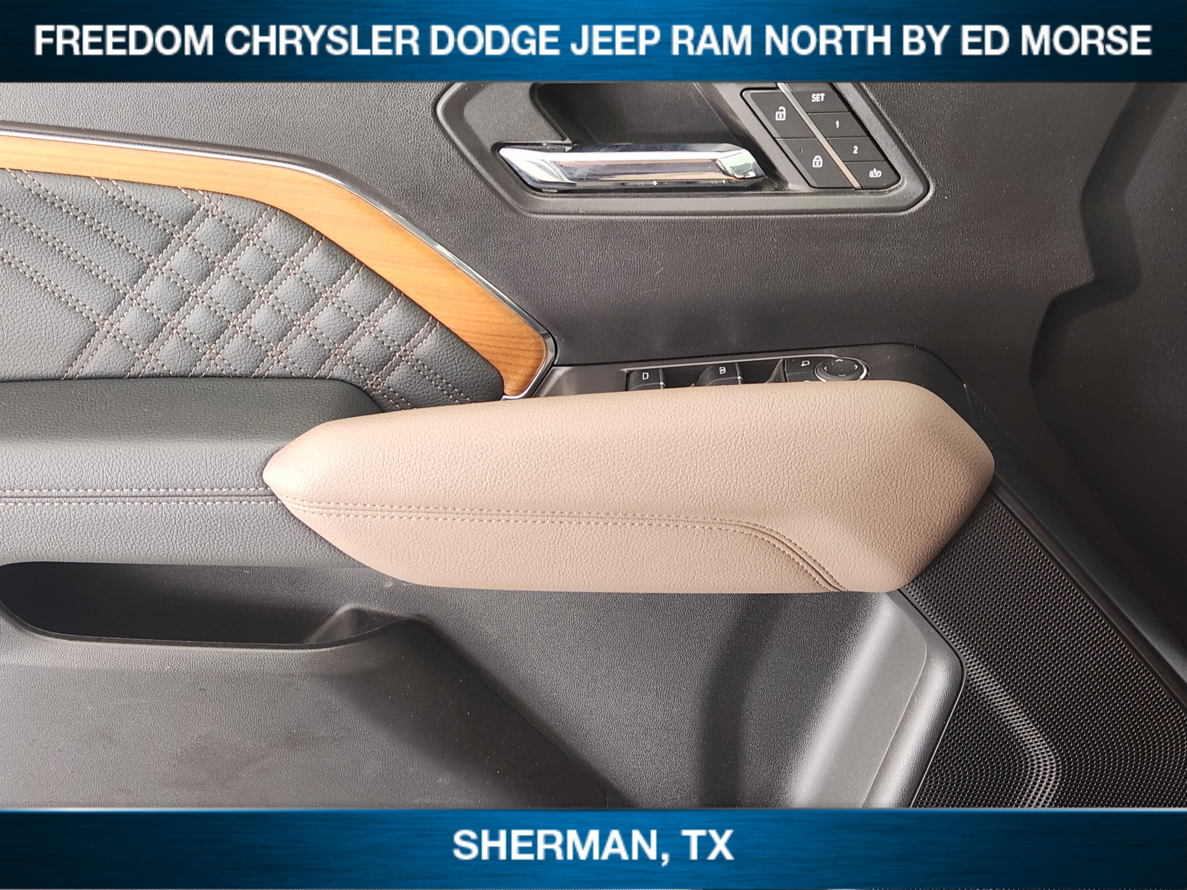 2024 GMC Canyon 4WD Denali
