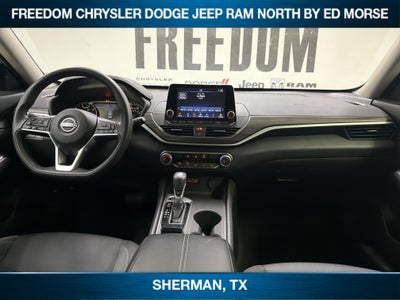 2025 Nissan Altima SV FWD