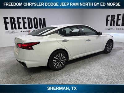 2025 Nissan Altima SV FWD