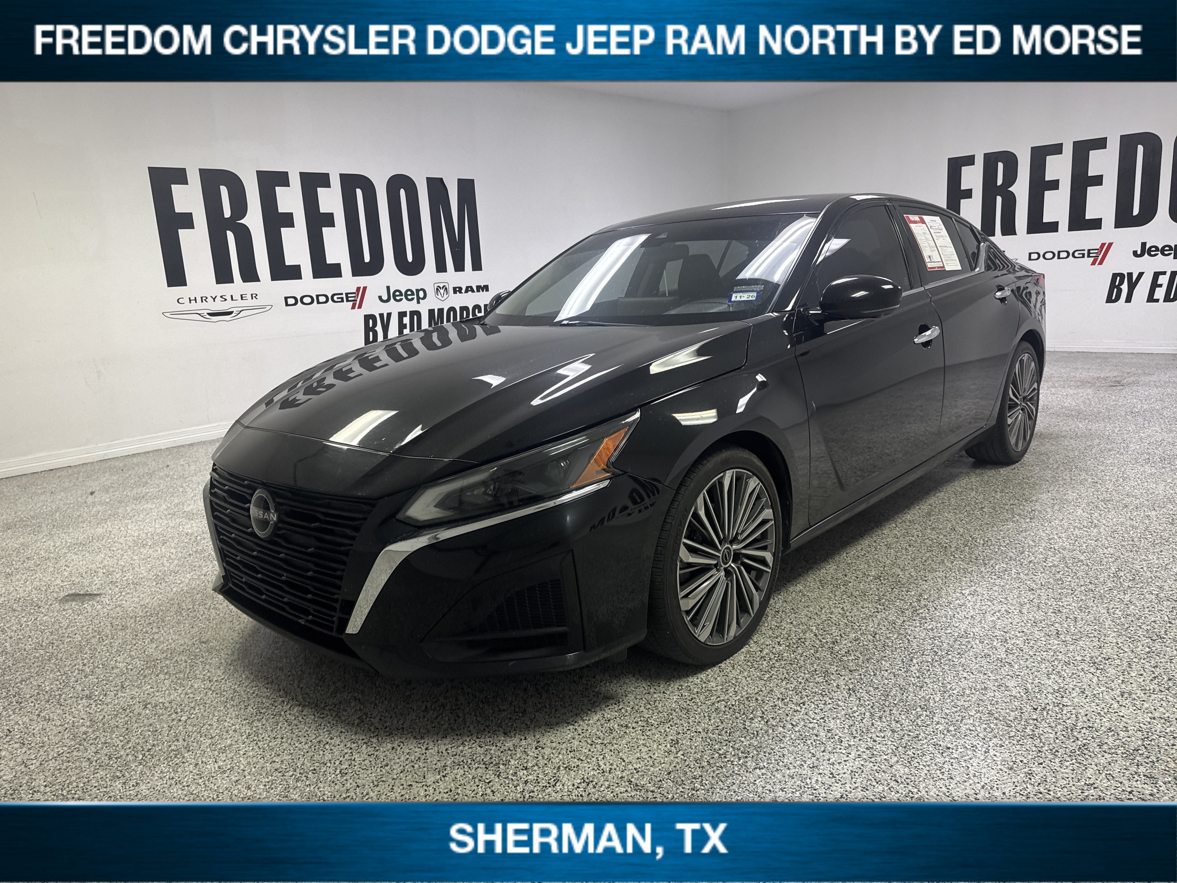 2023 Nissan Altima SL FWD