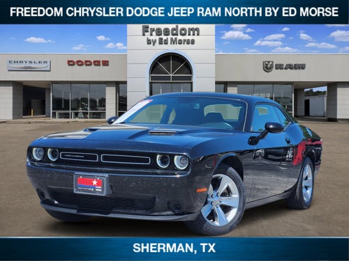2022 Dodge Challenger SXT