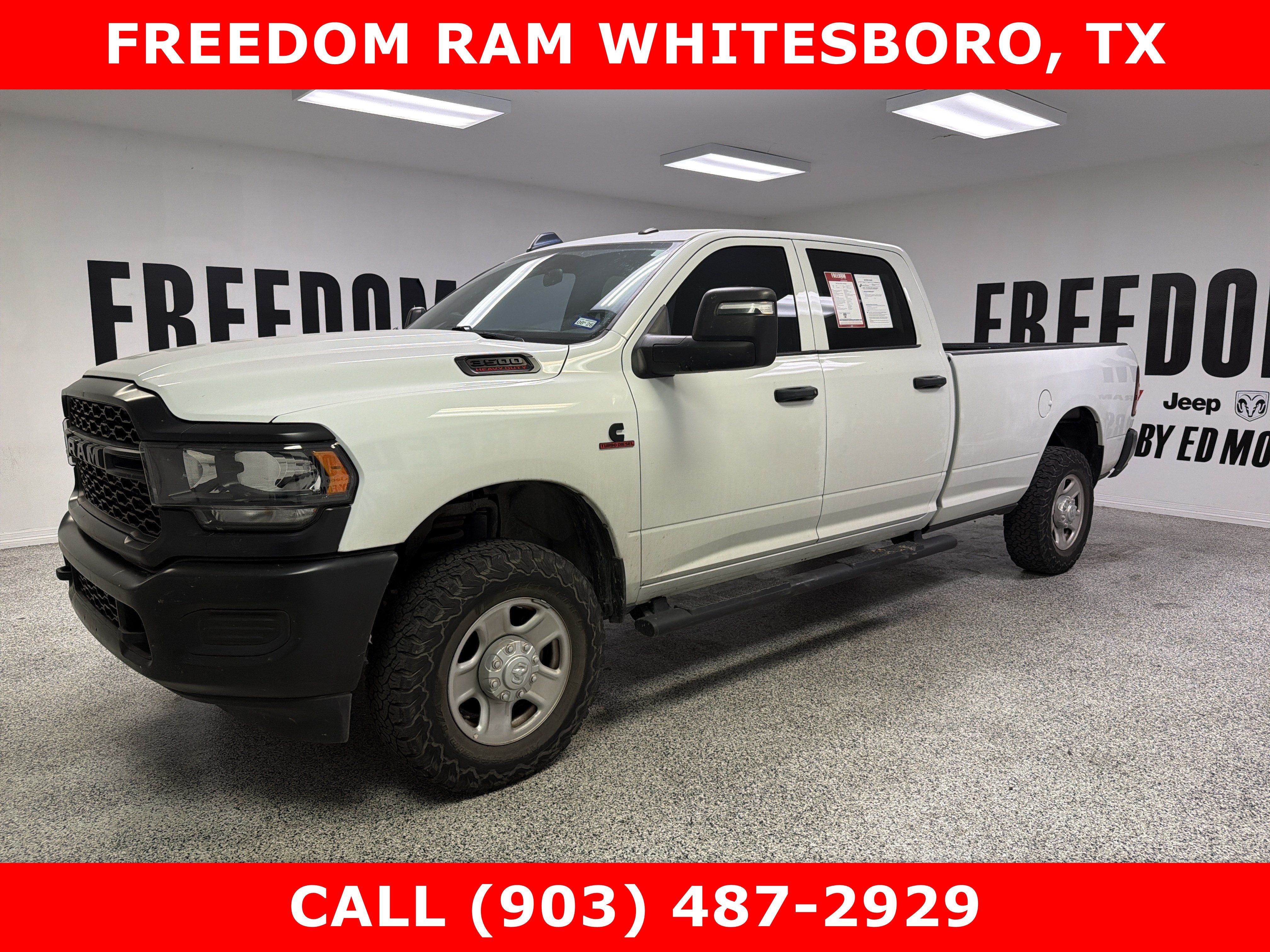 2023 RAM 3500 Tradesman Crew Cab 4x4 8' Box